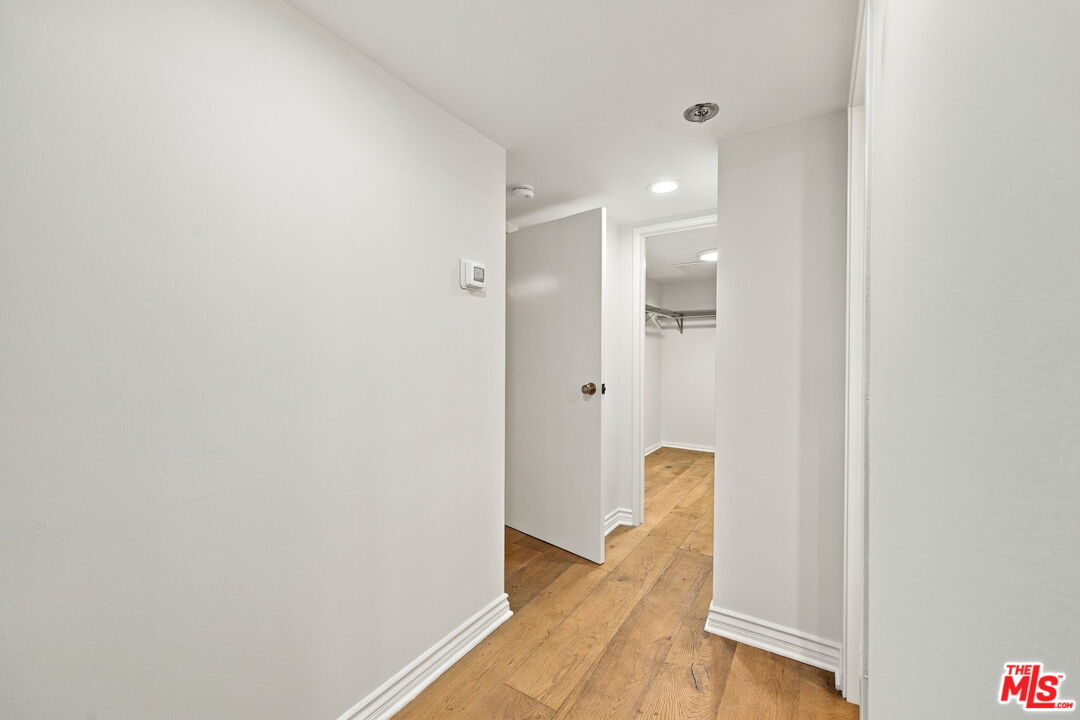 10660 Wilshire Blvd Unit: 407