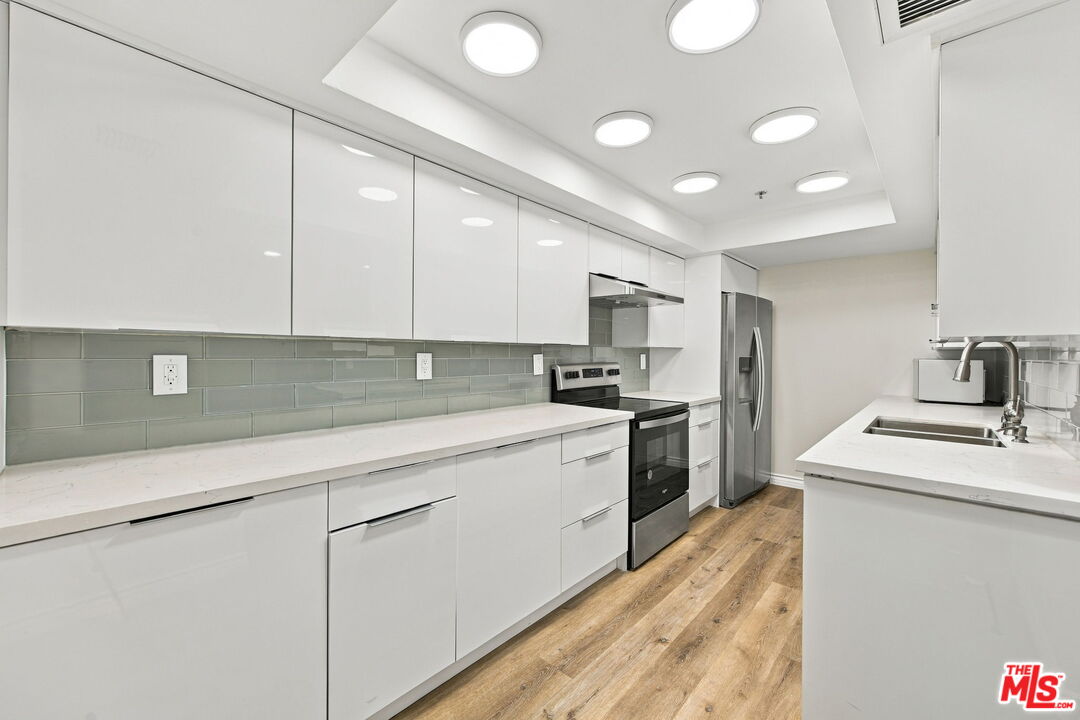 10660 Wilshire Blvd Unit: 407