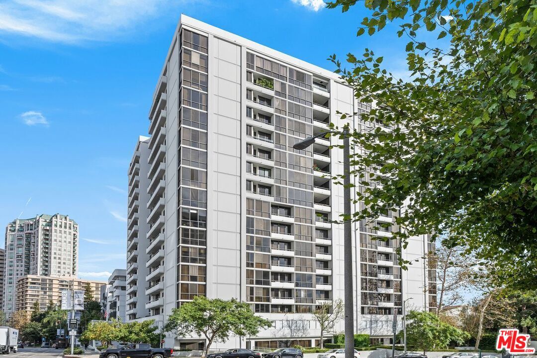 10660 Wilshire Blvd Unit: 407