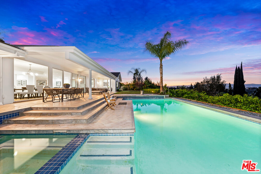 16053 SABANA LN