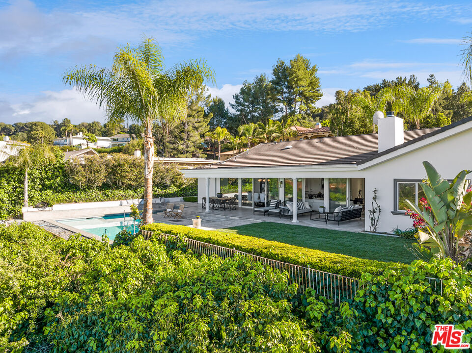16053 SABANA LN
