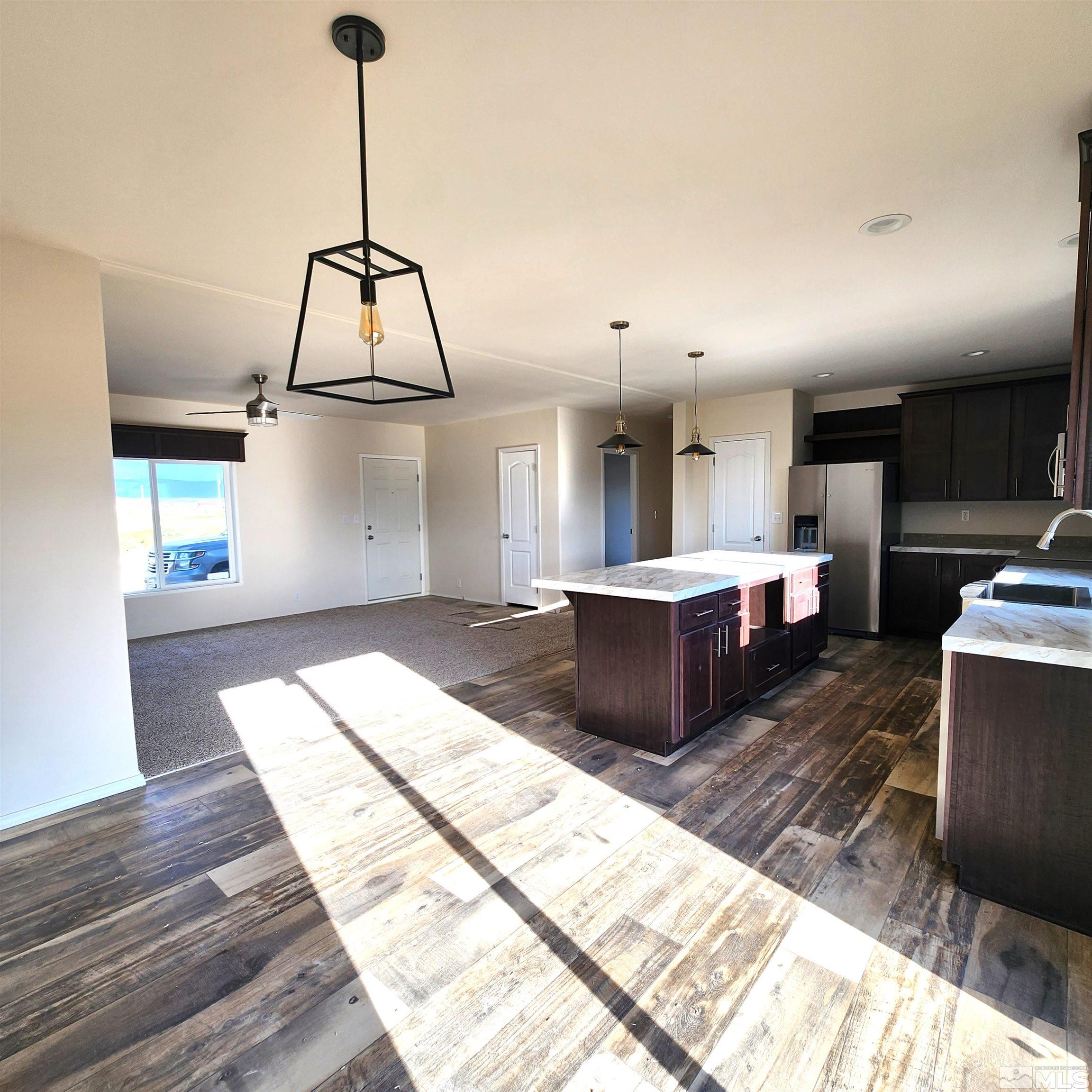 2030 W Horseshoe Road