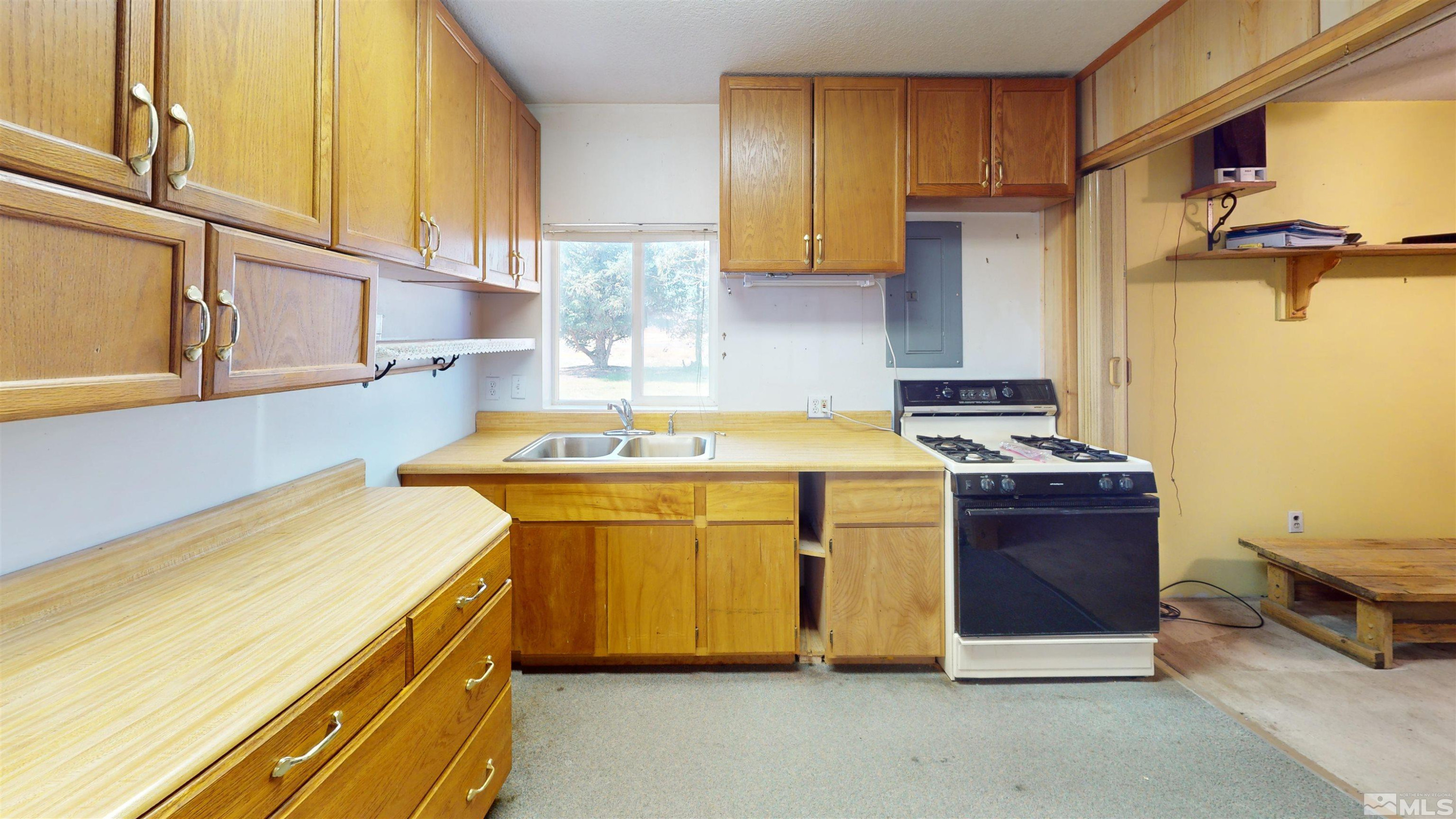 205 E Valmy Frontage Road