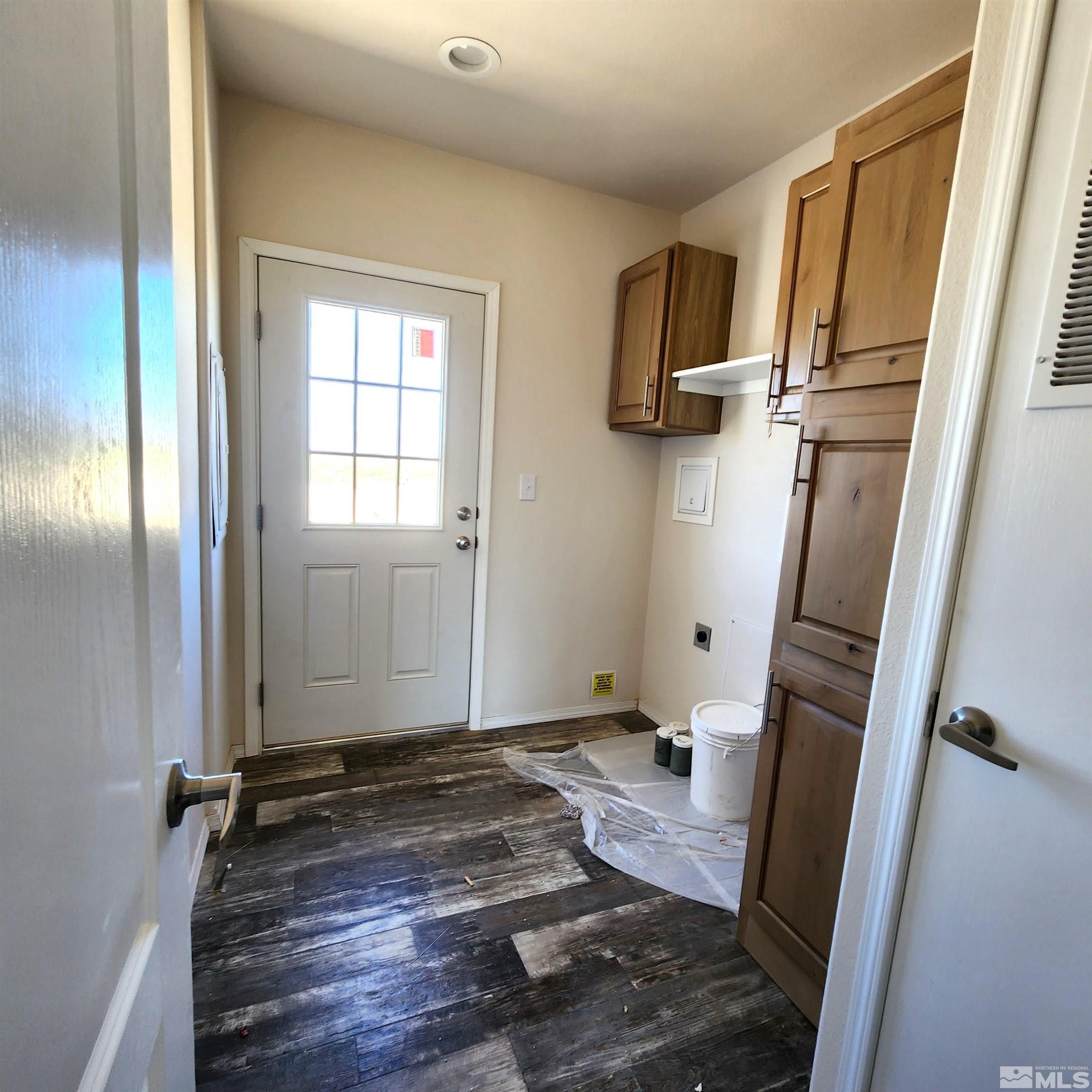 2000 W Horseshoe Road
