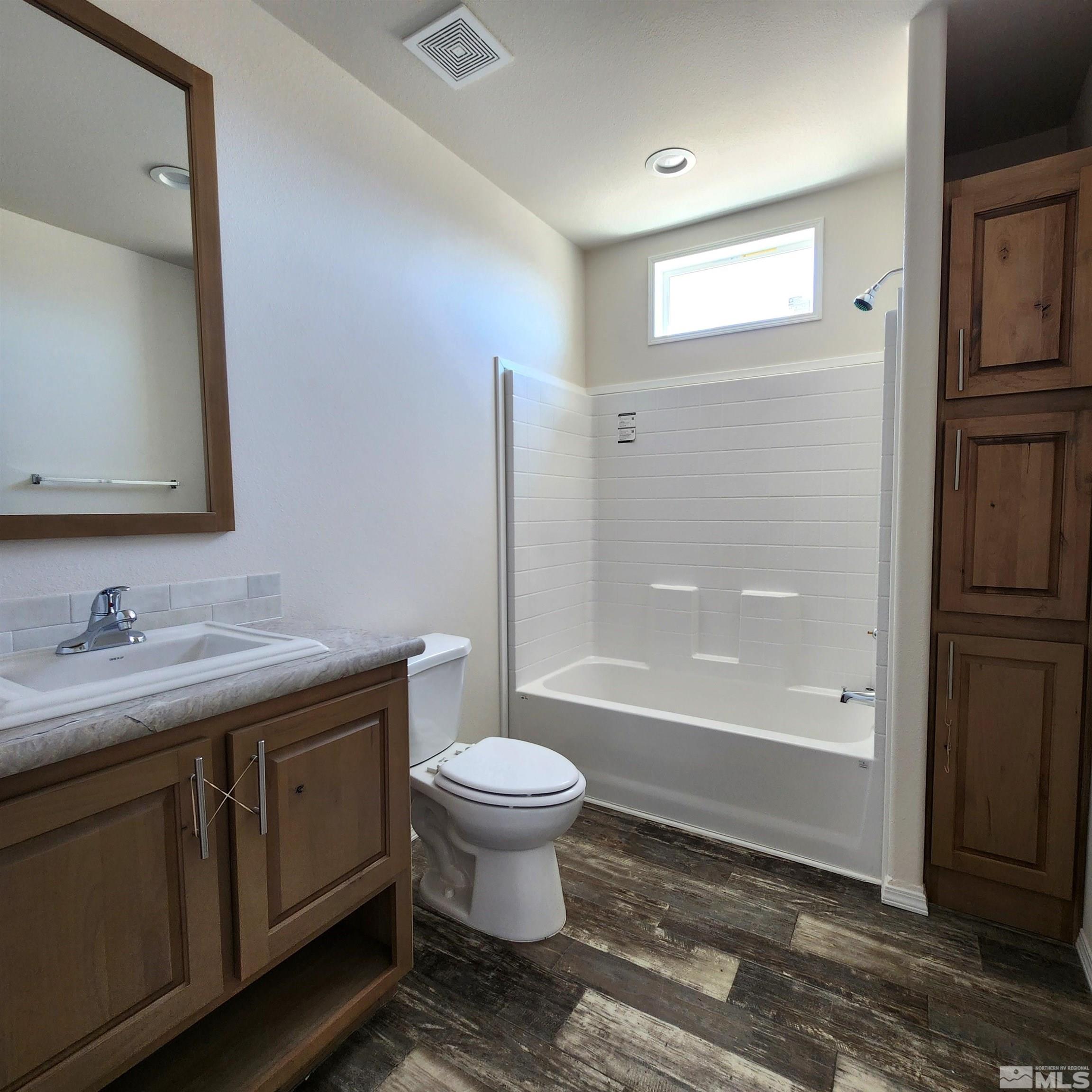 2000 W Horseshoe Road
