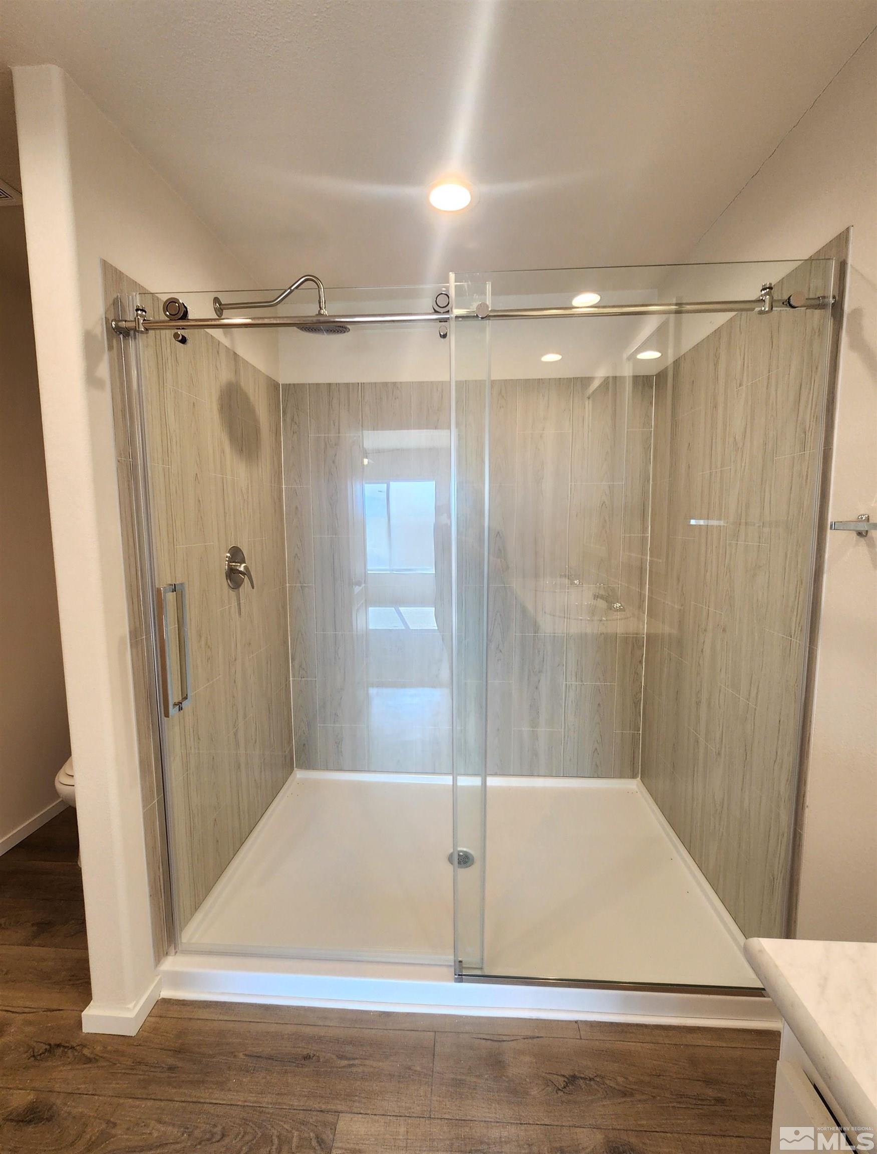 1970 W Horseshoe Road