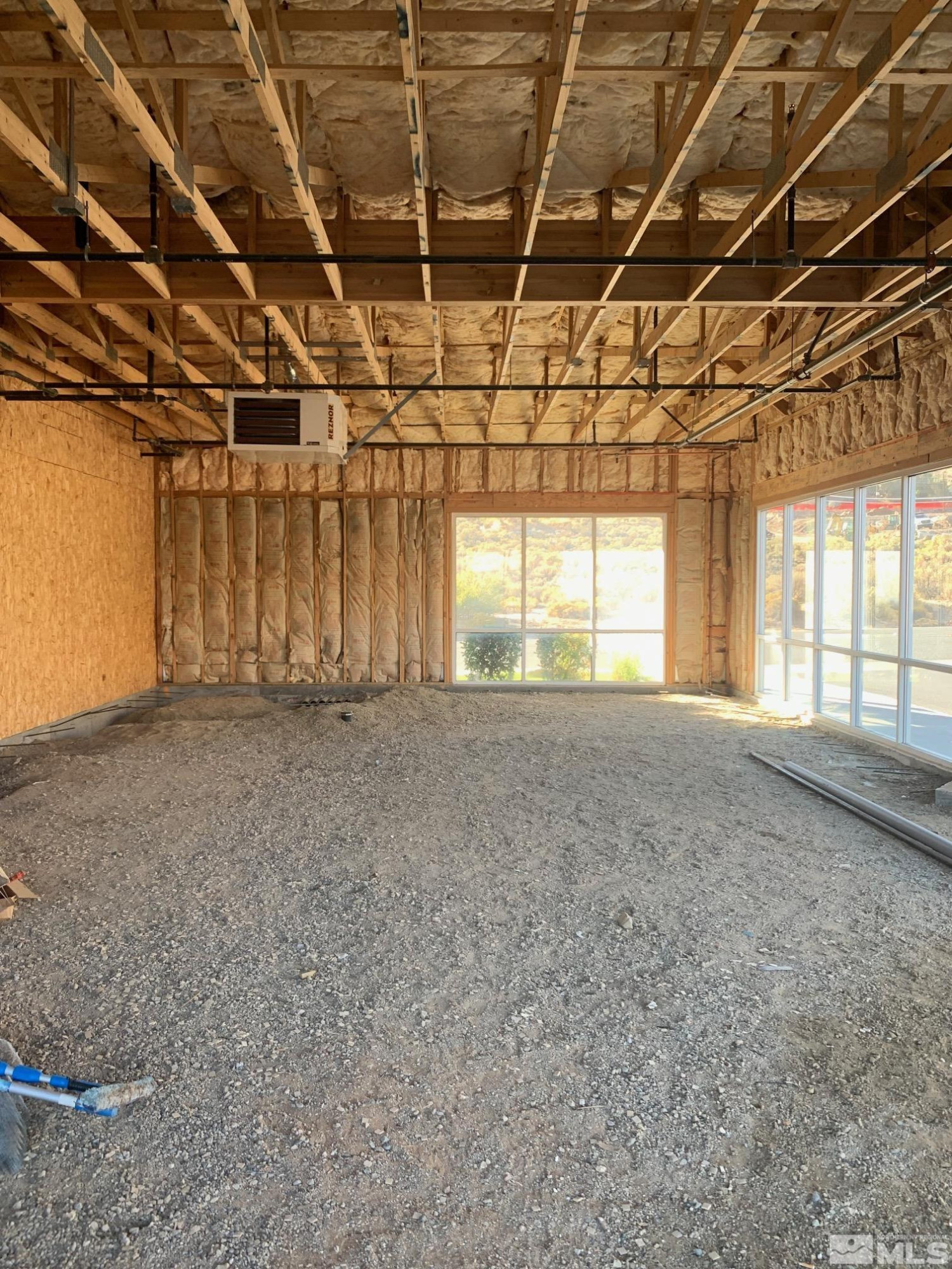 4560 S Carson Street, Units 3 & 4, Carson Street, Units 3 & 4