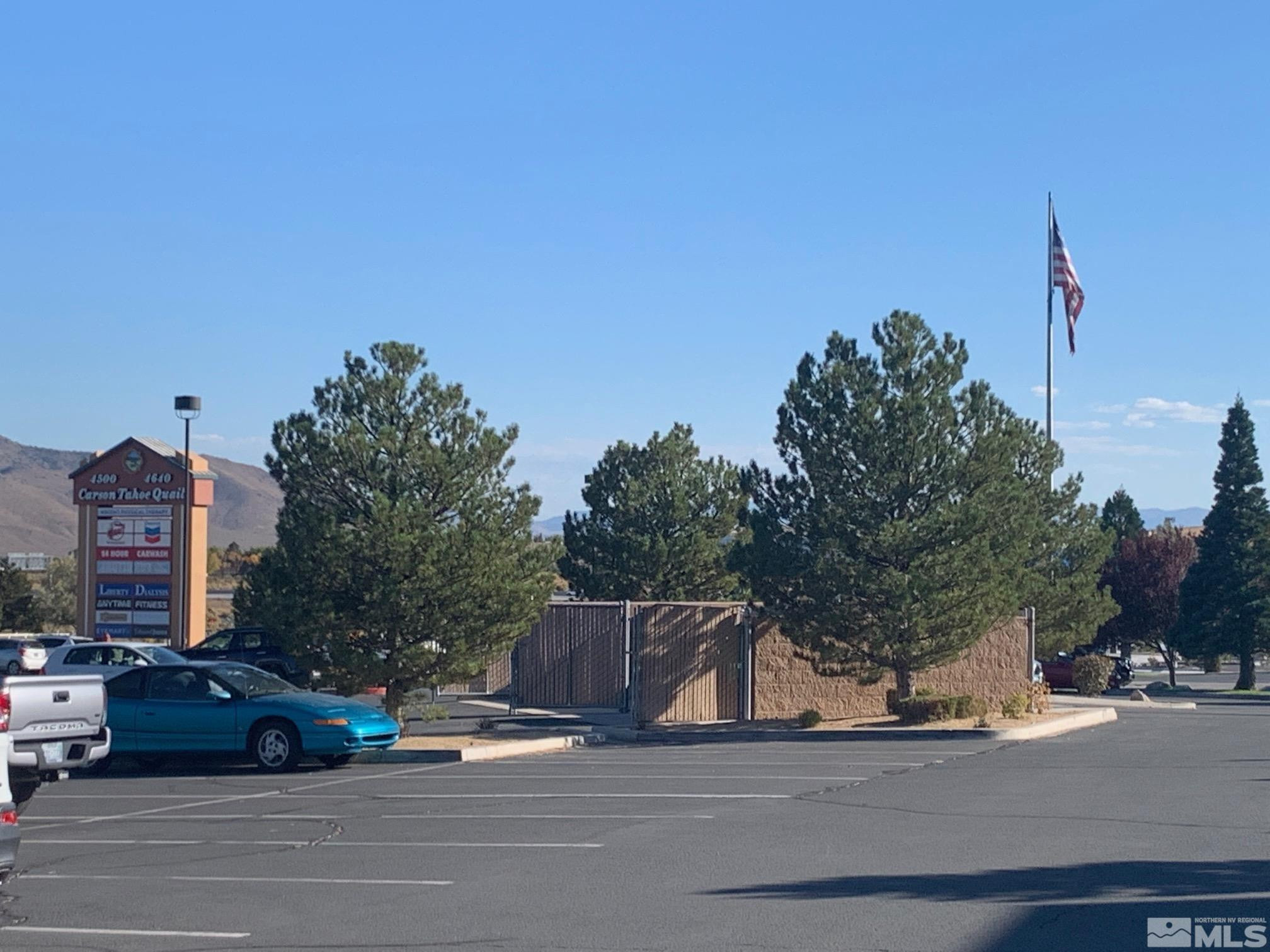 4620 S Carson Street, Units 2,3, & 4, Carson Street, Units 2,3, & 4