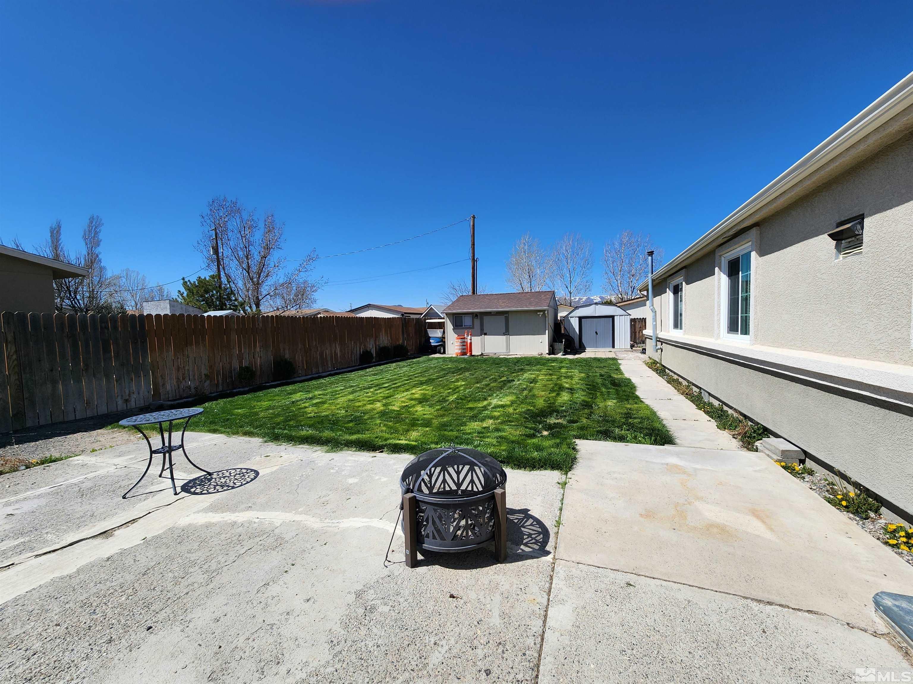 540 W Tule Street