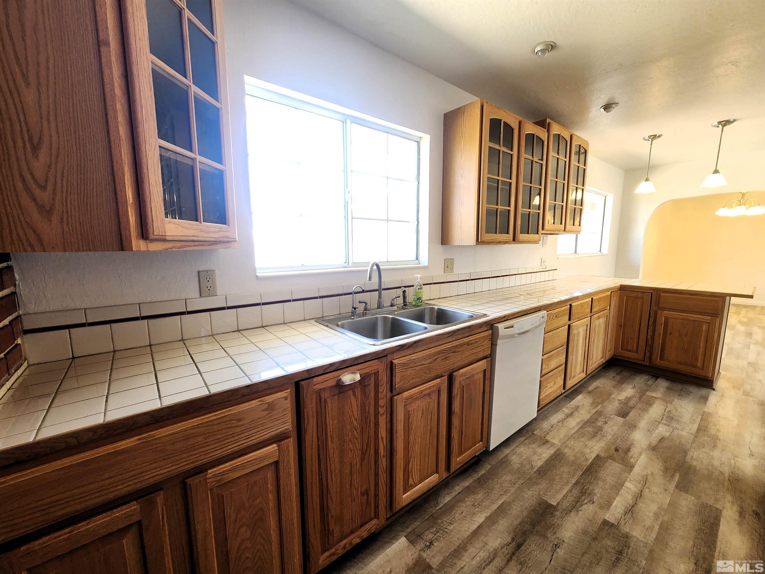 140 E Cedar Street