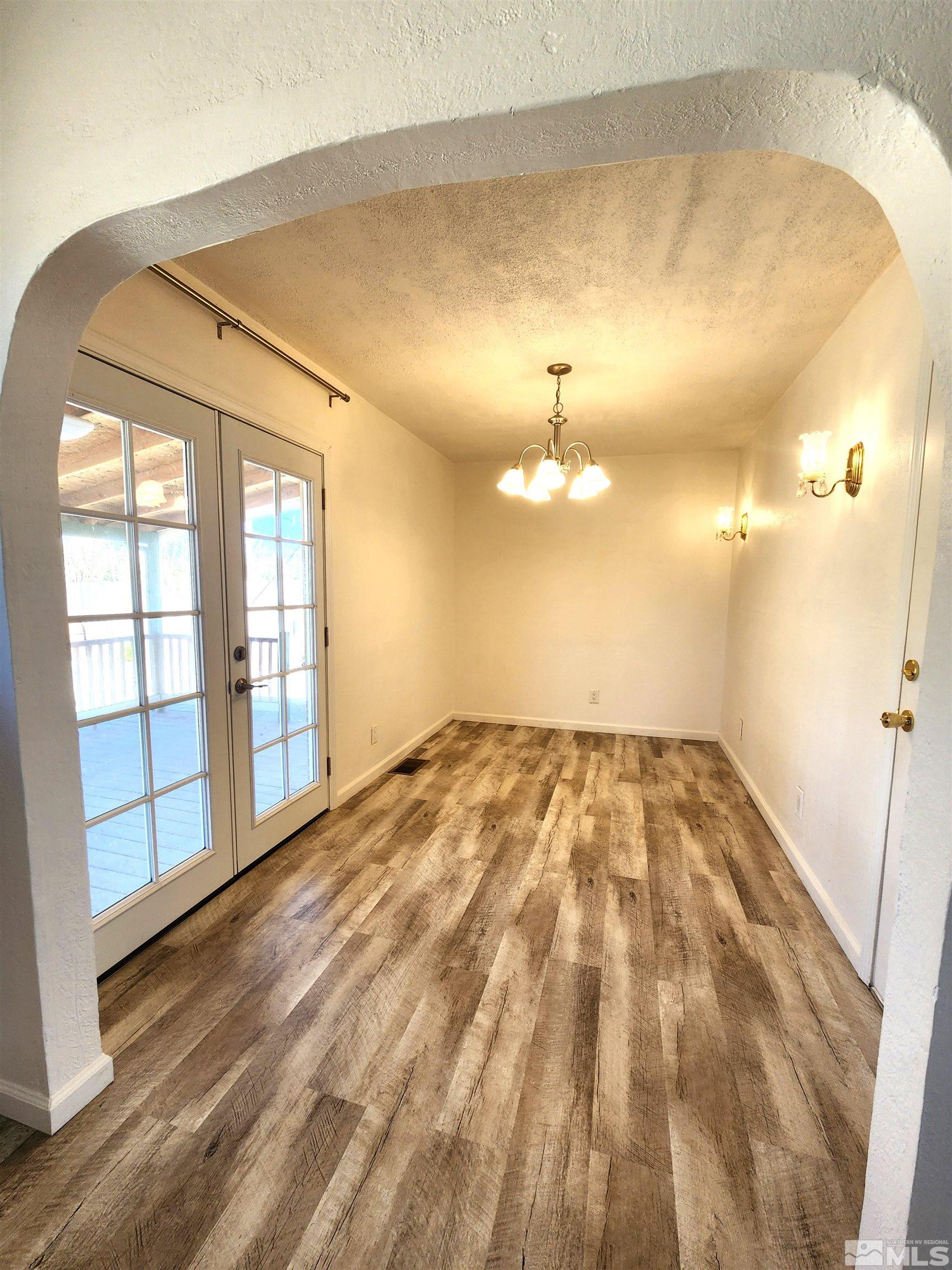 140 E Cedar Street