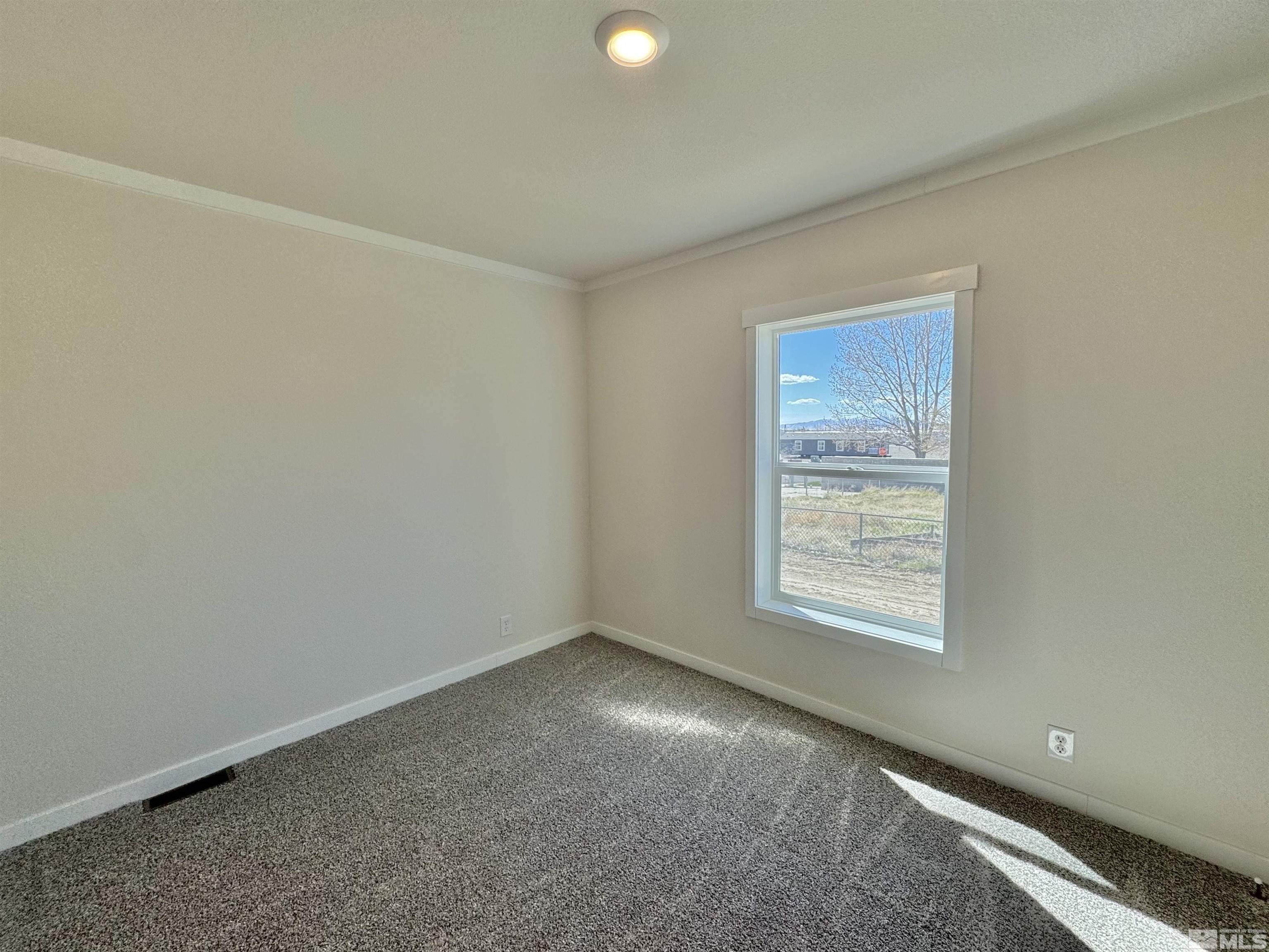 3662 Crown Royal Circle