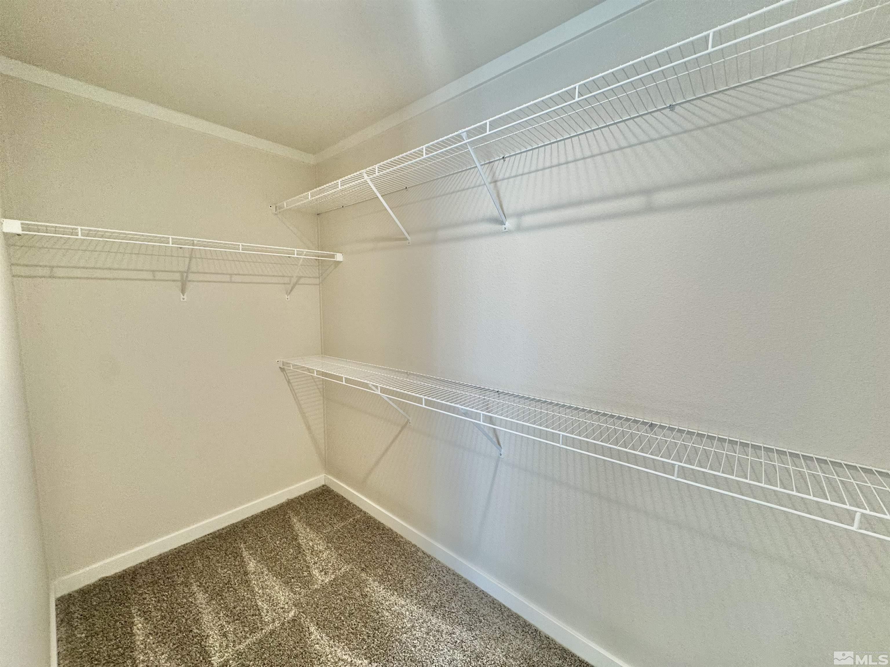 3662 Crown Royal Circle