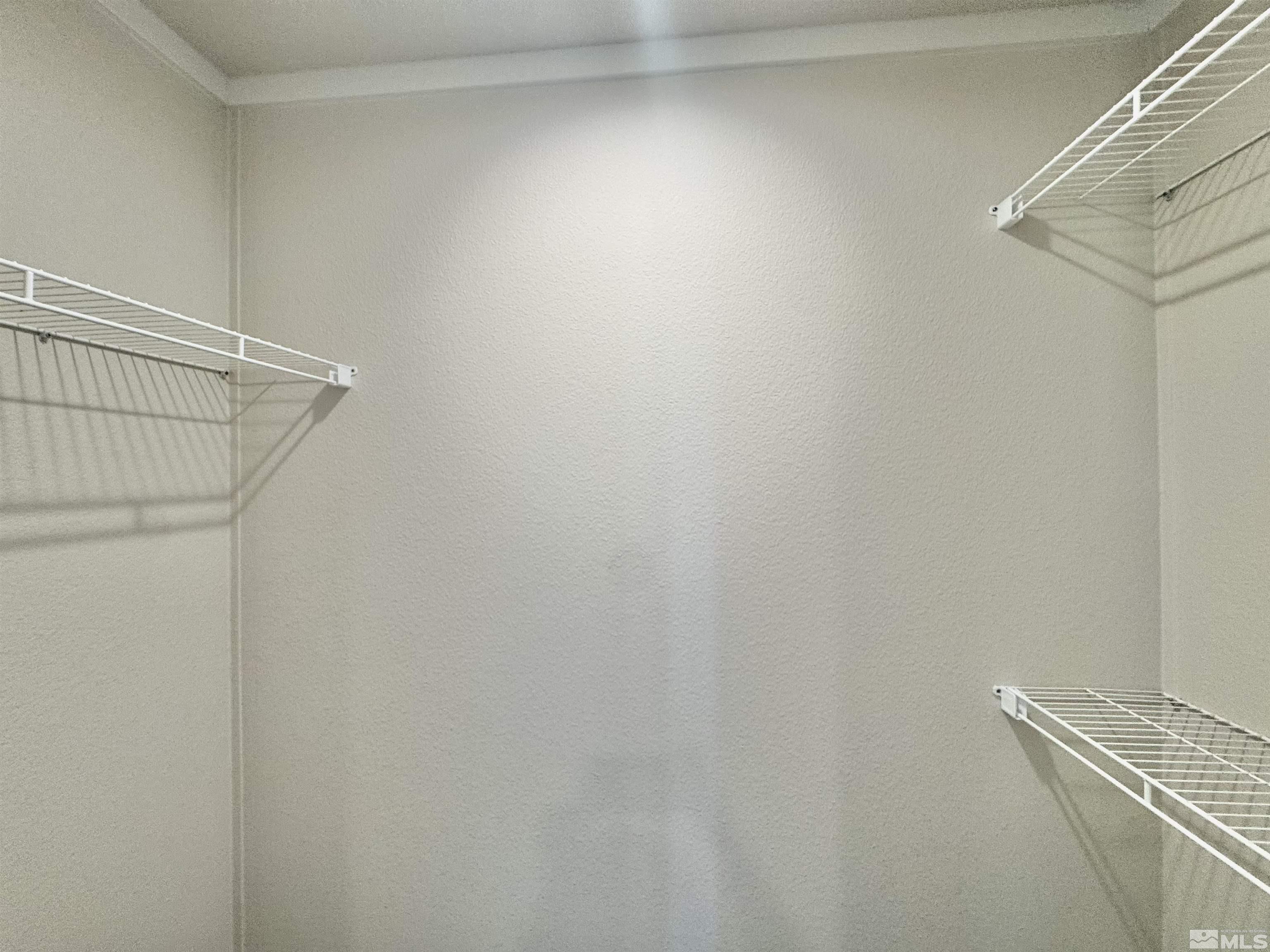 3662 Crown Royal Circle