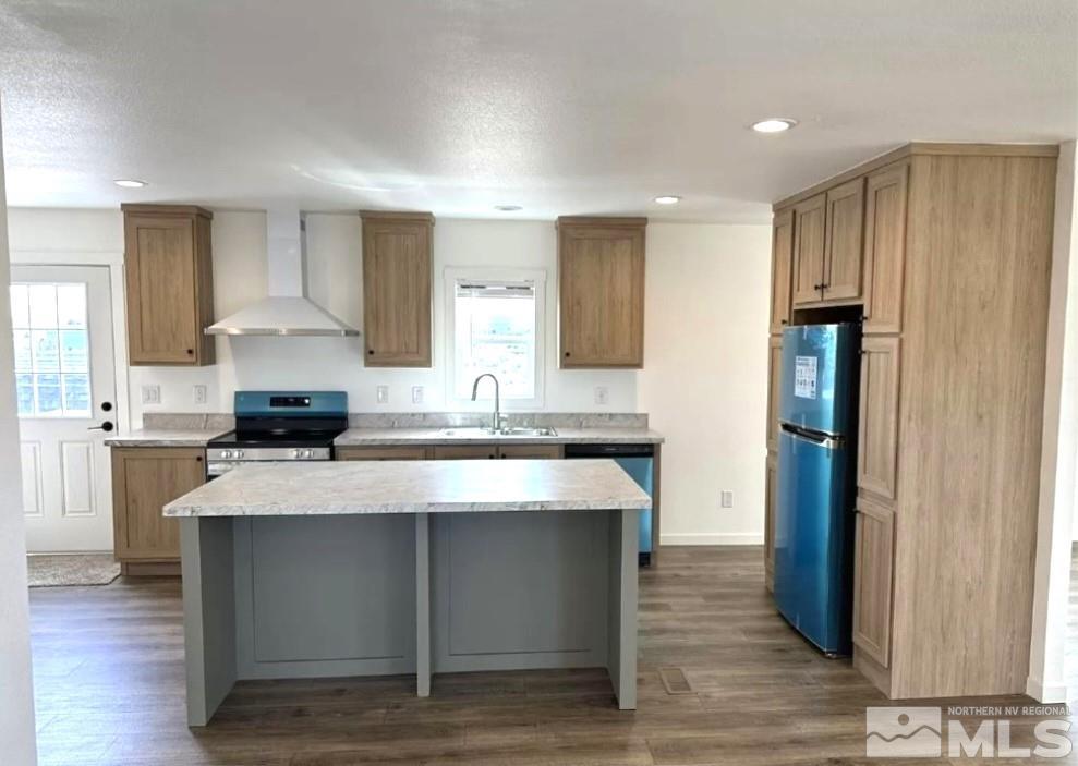 3427 Crown Royal Circle