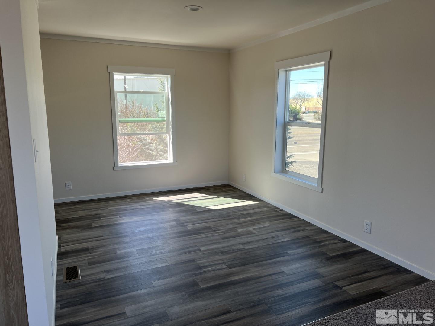 3427 Crown Royal Circle