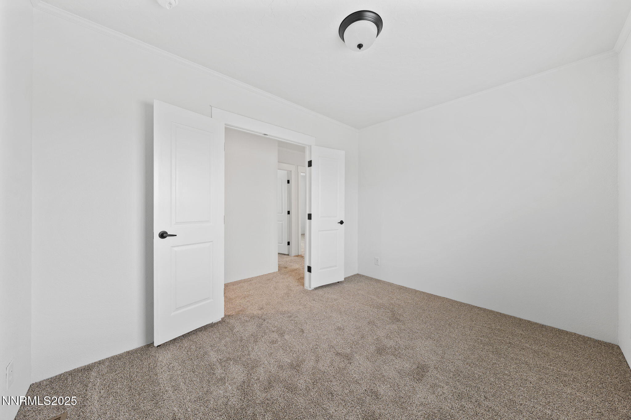 6225 Sand Creek Circle