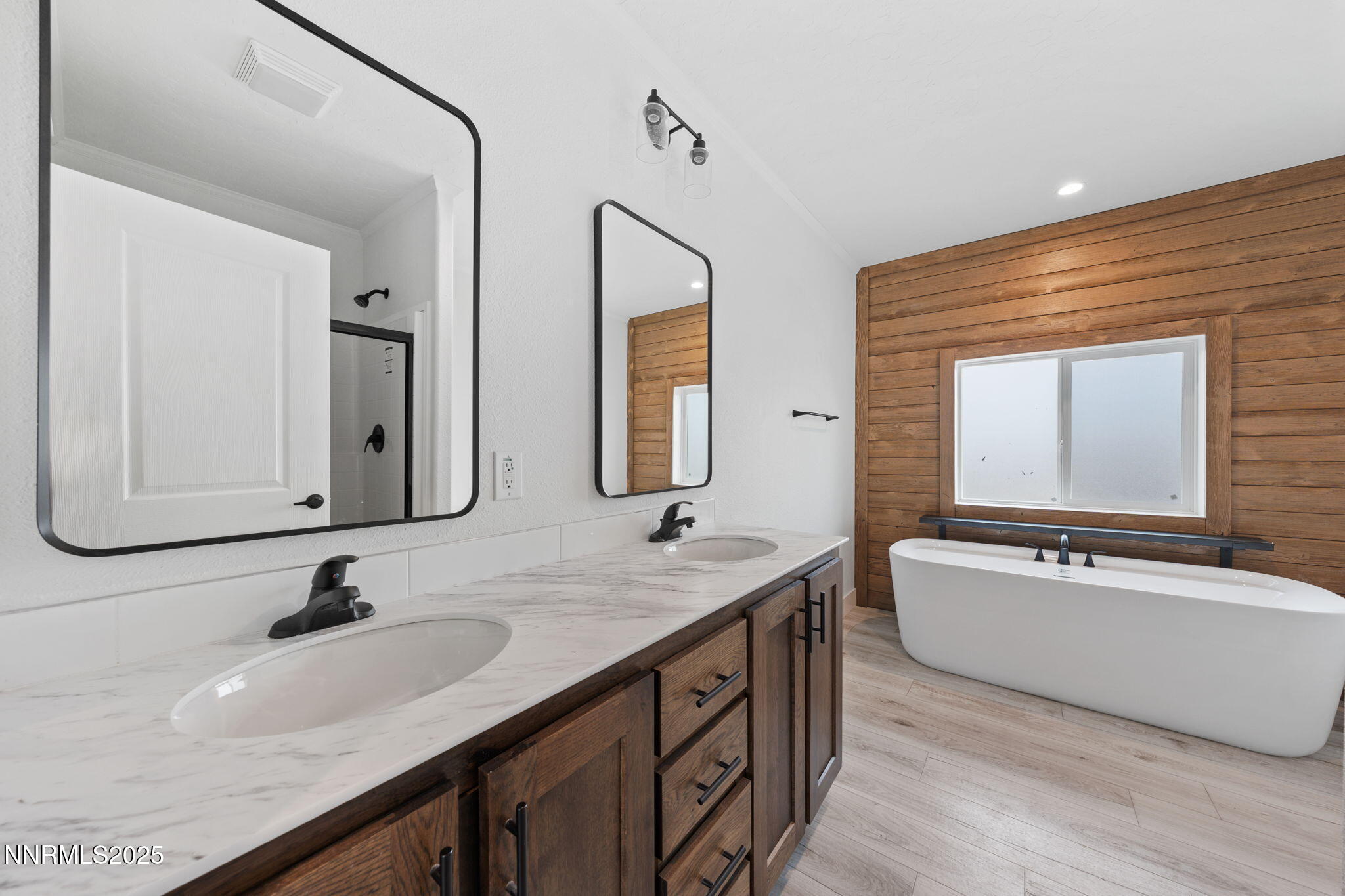 6225 Sand Creek Circle