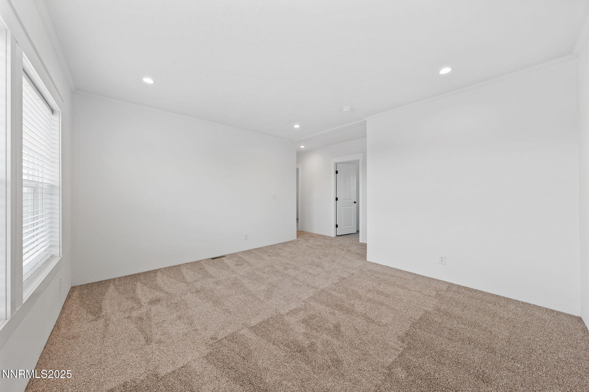 6225 Sand Creek Circle