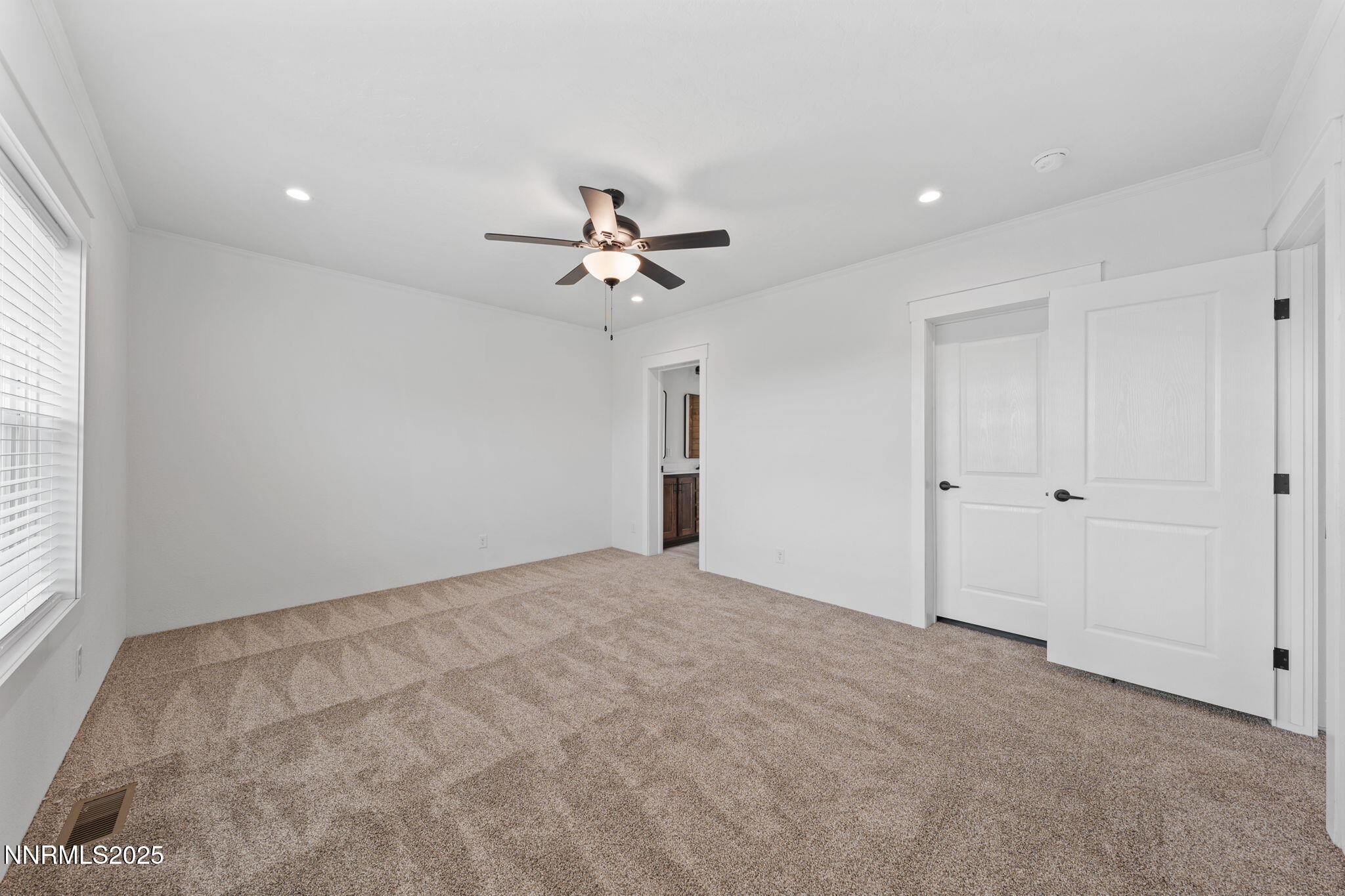 6225 Sand Creek Circle