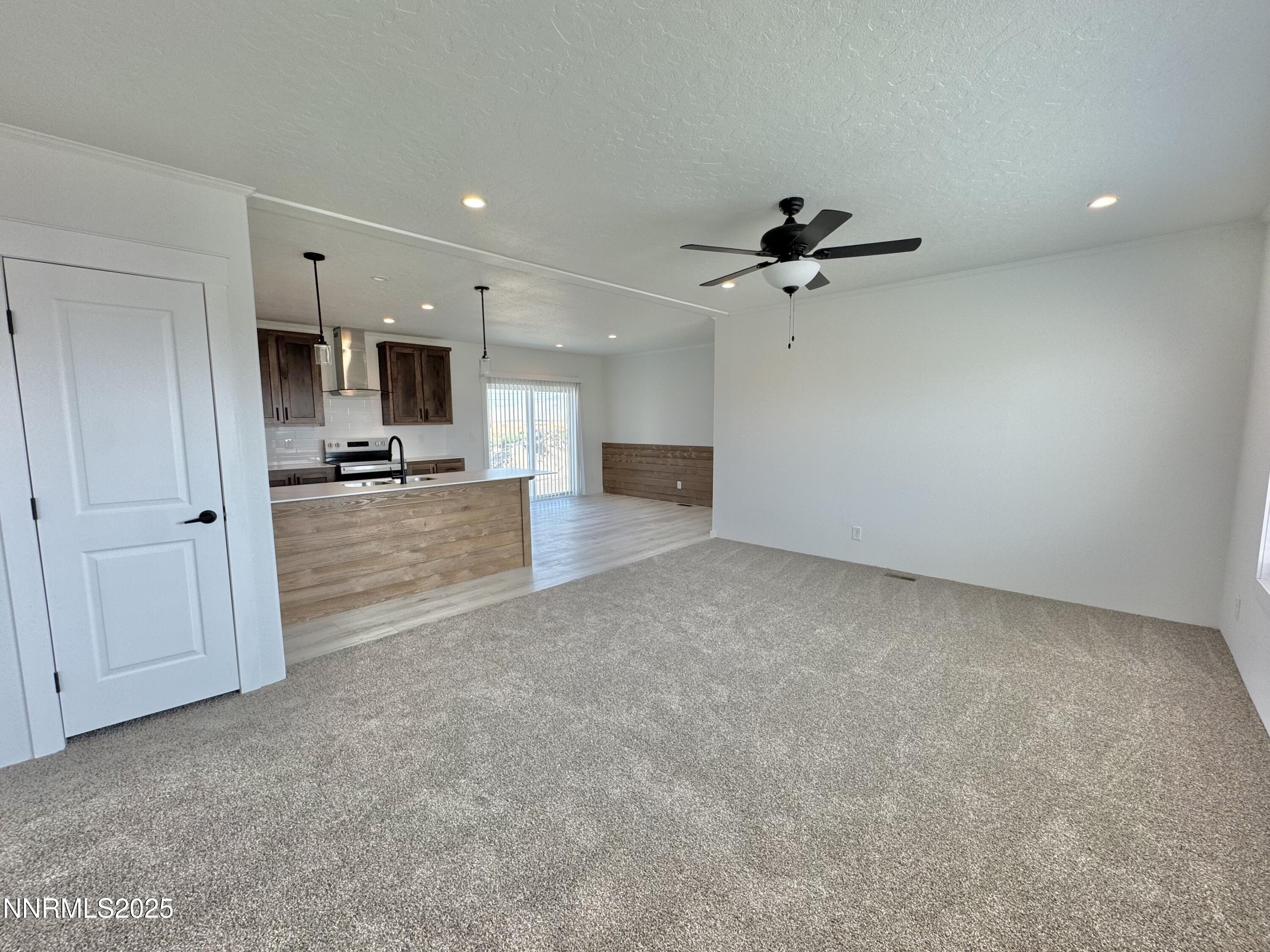 6225 Sand Creek Circle