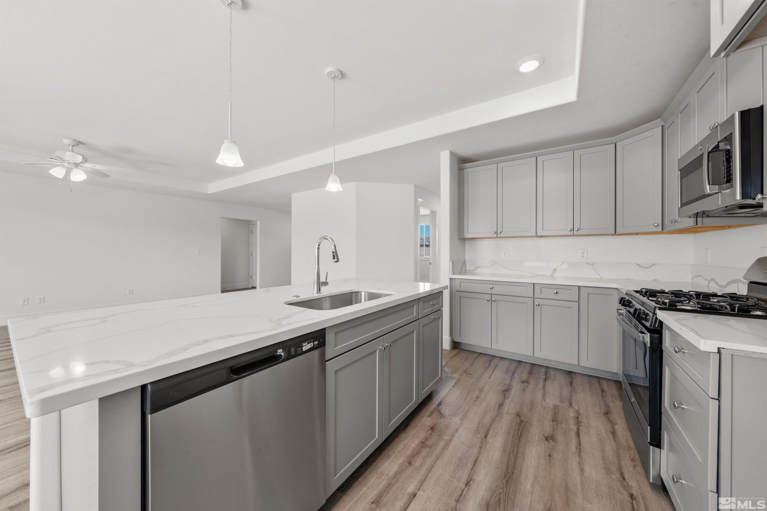 405 Yellow Brick Road