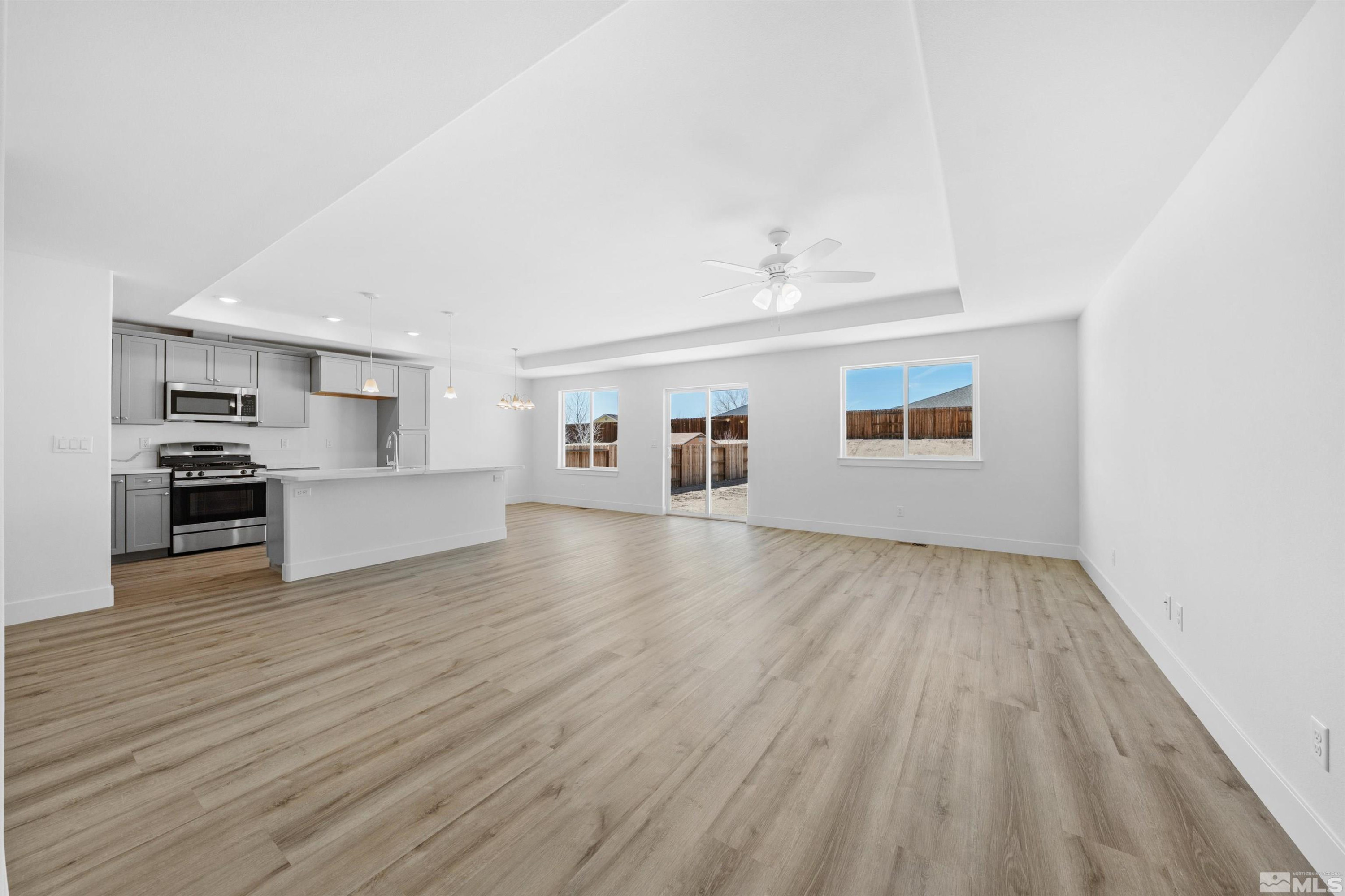 405 Yellow Brick Road