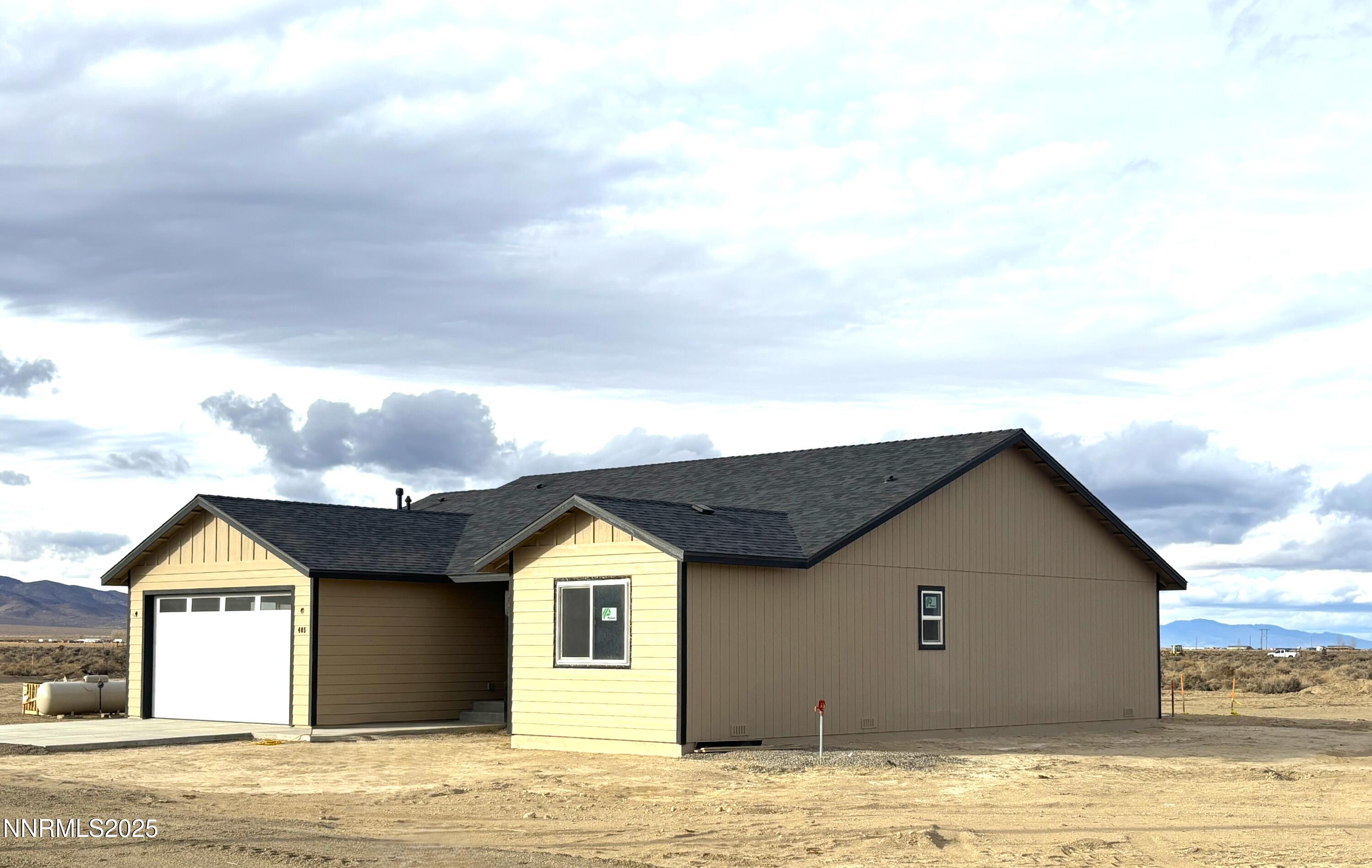 405 Yellow Brick Road