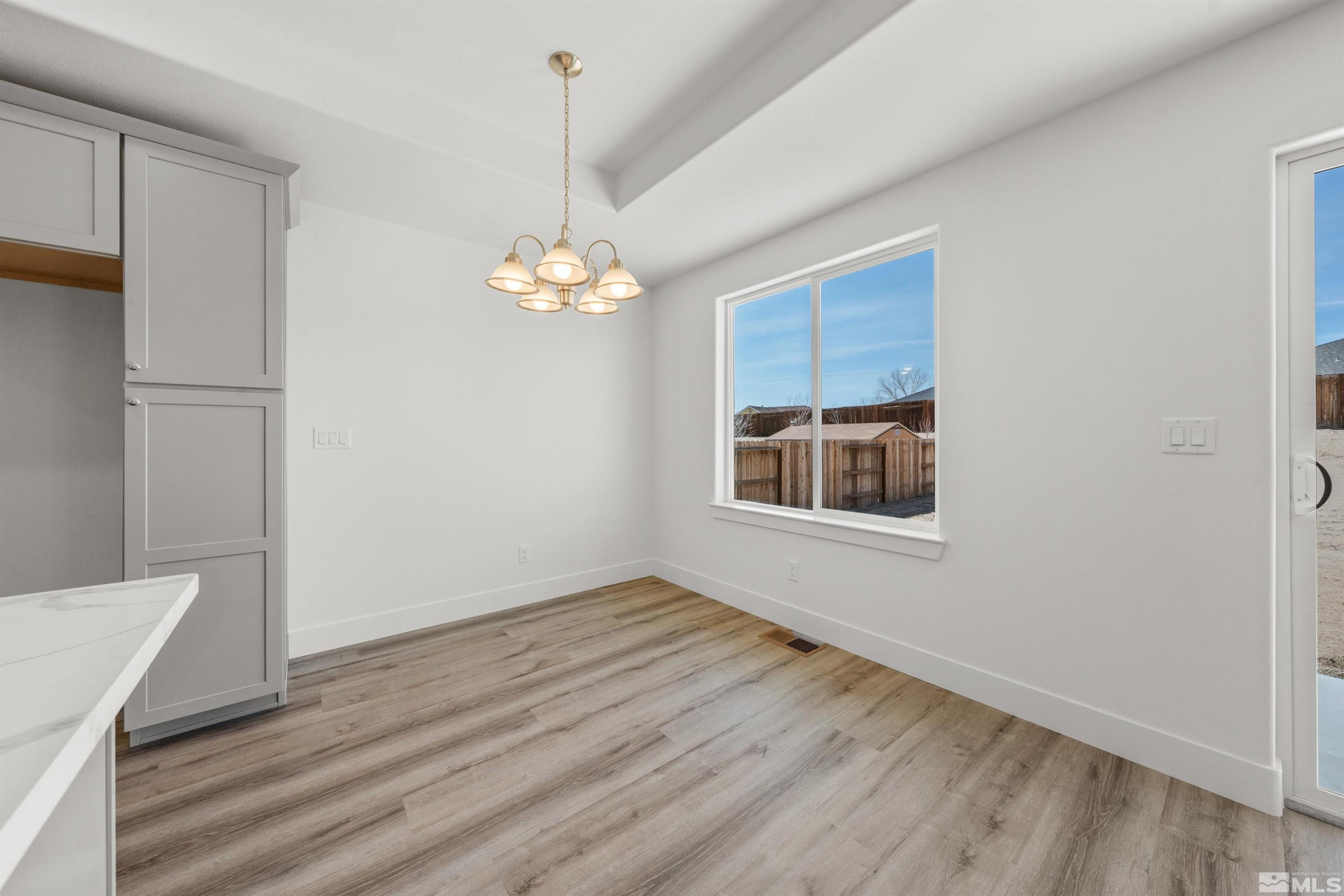 405 Yellow Brick Road