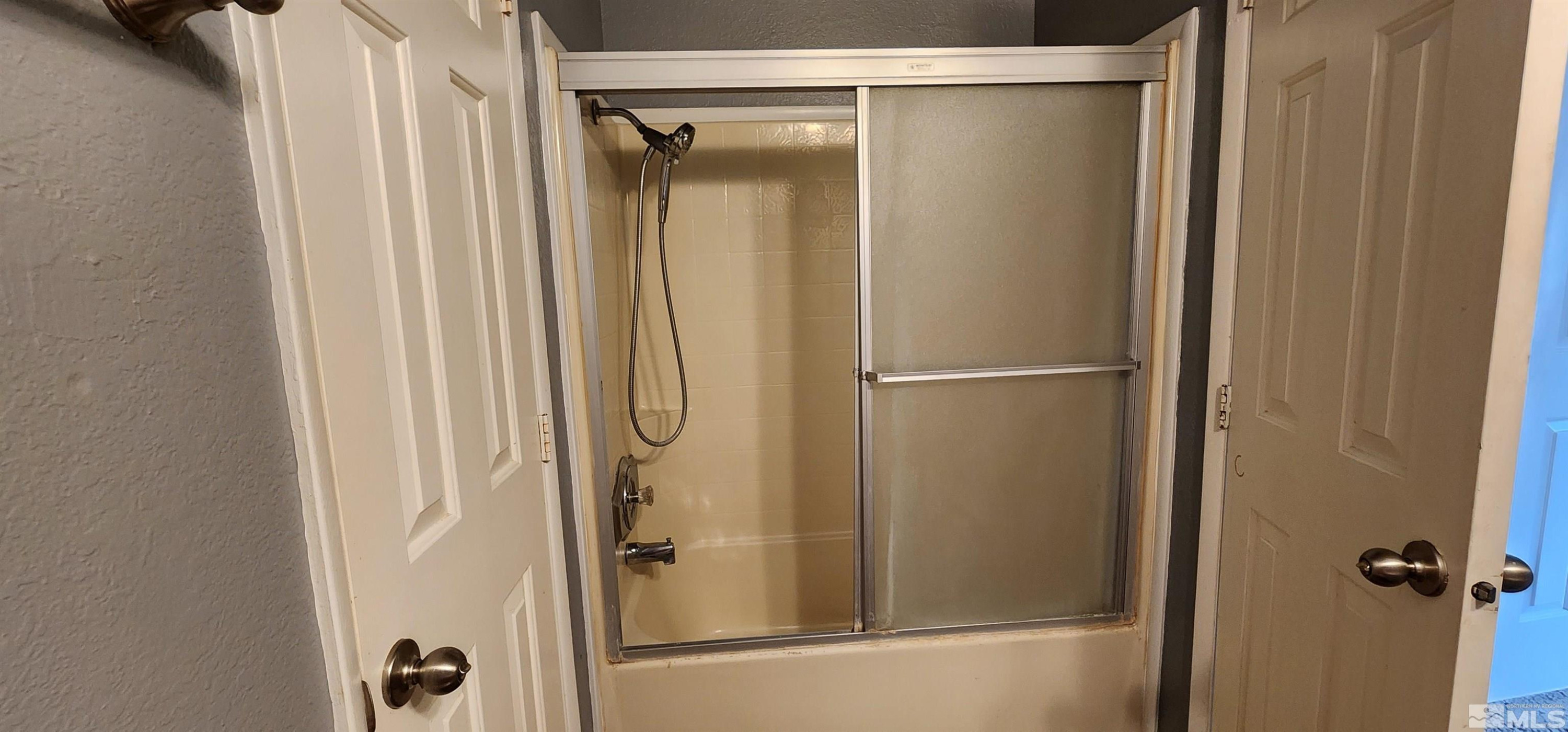 289 Ave De La D'Emerald