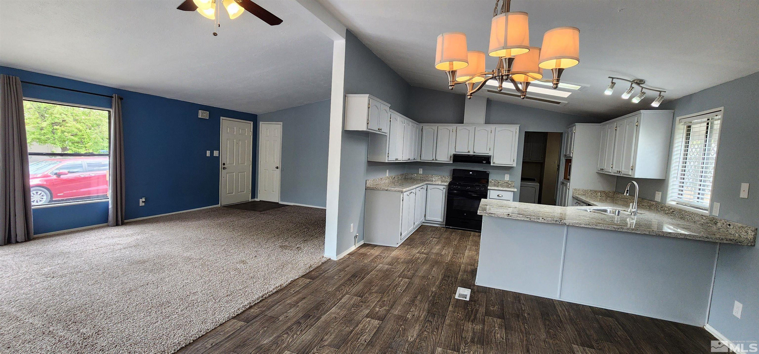 289 Ave De La D'Emerald