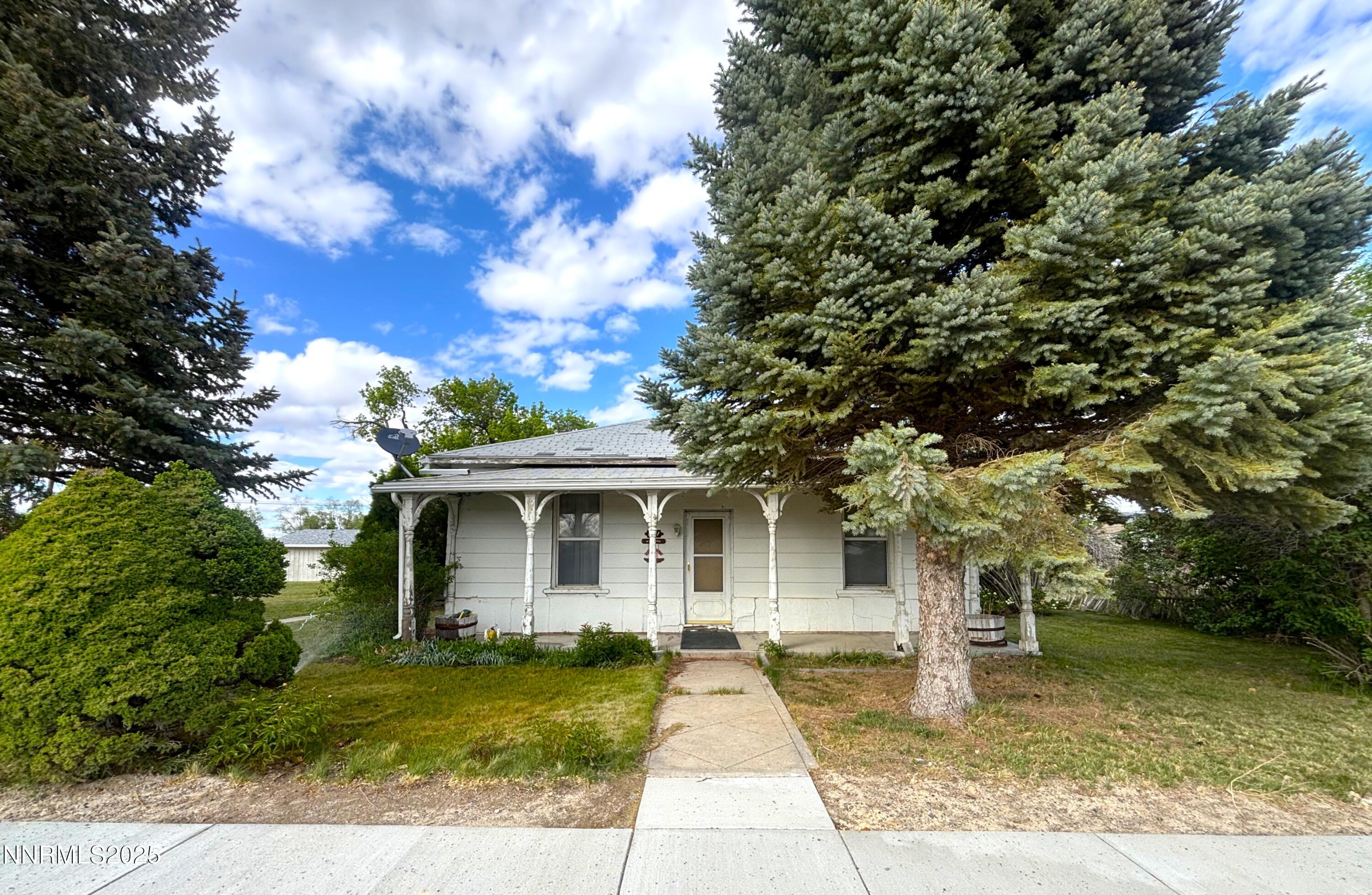831 N 1st Street