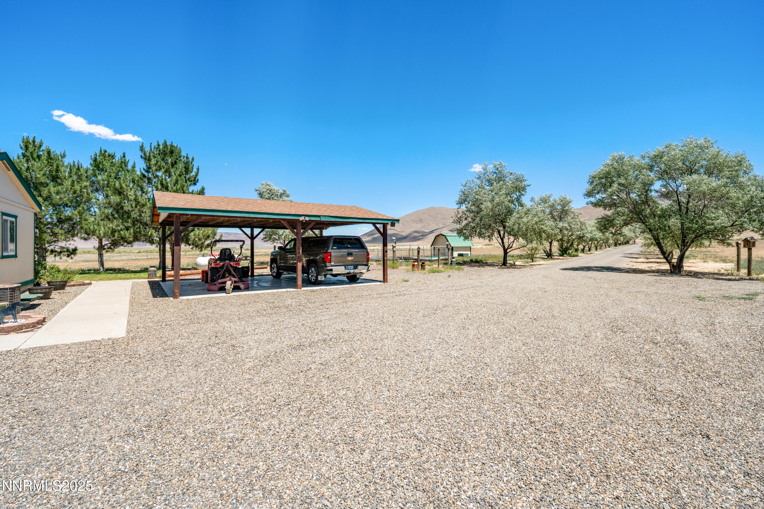 1000 Skyline Boulevard