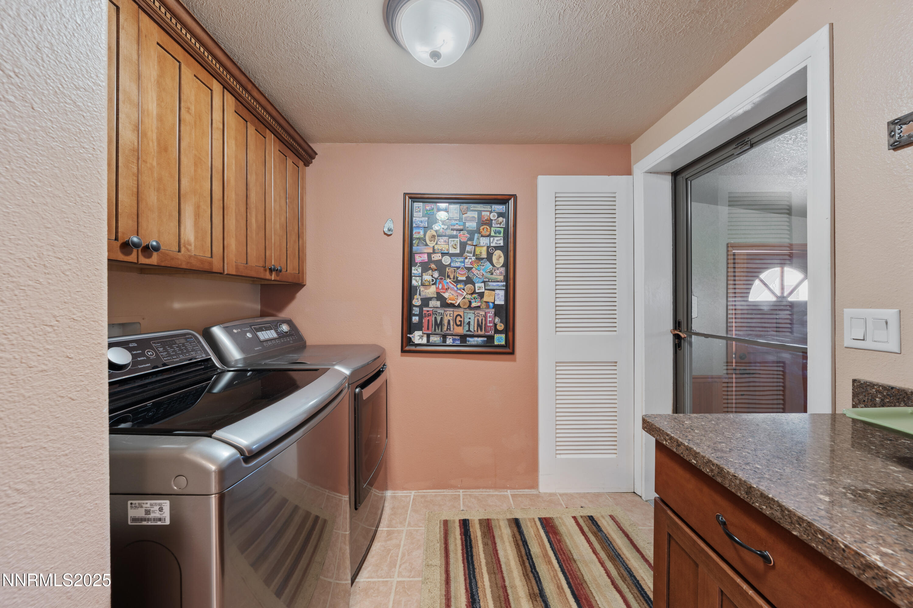 1000 Skyline Boulevard