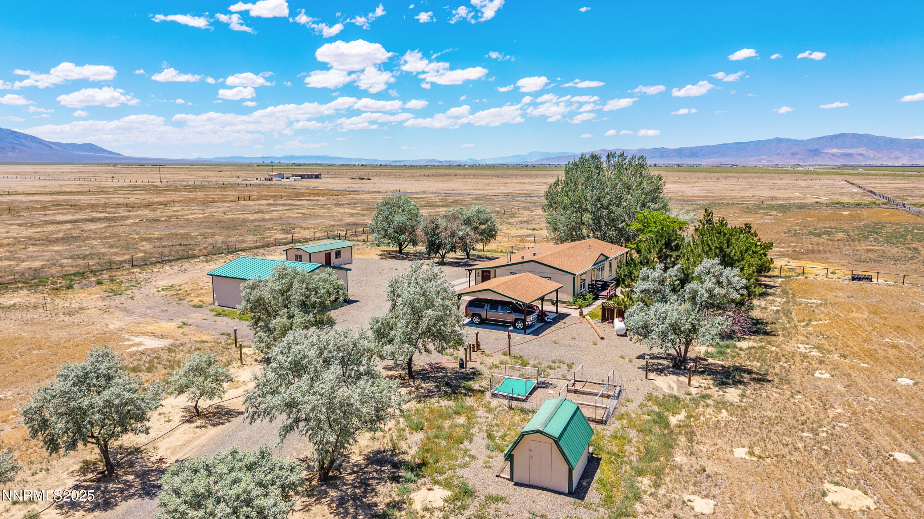 1000 Skyline Boulevard