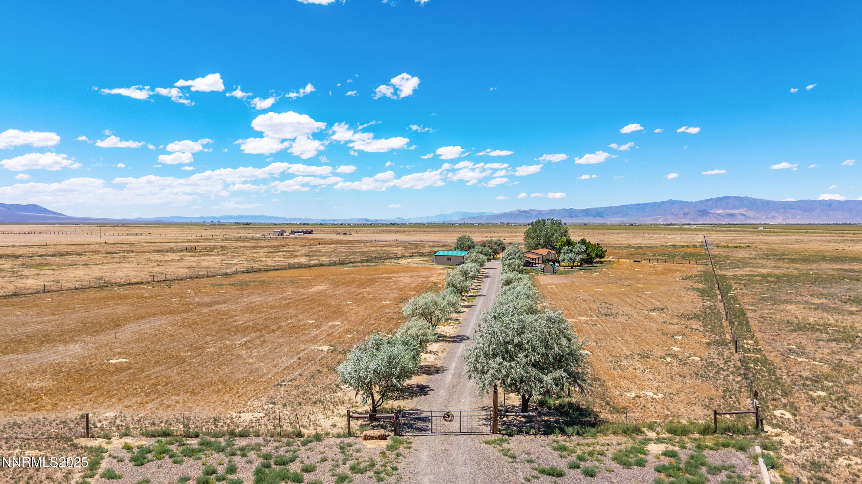 1000 Skyline Boulevard
