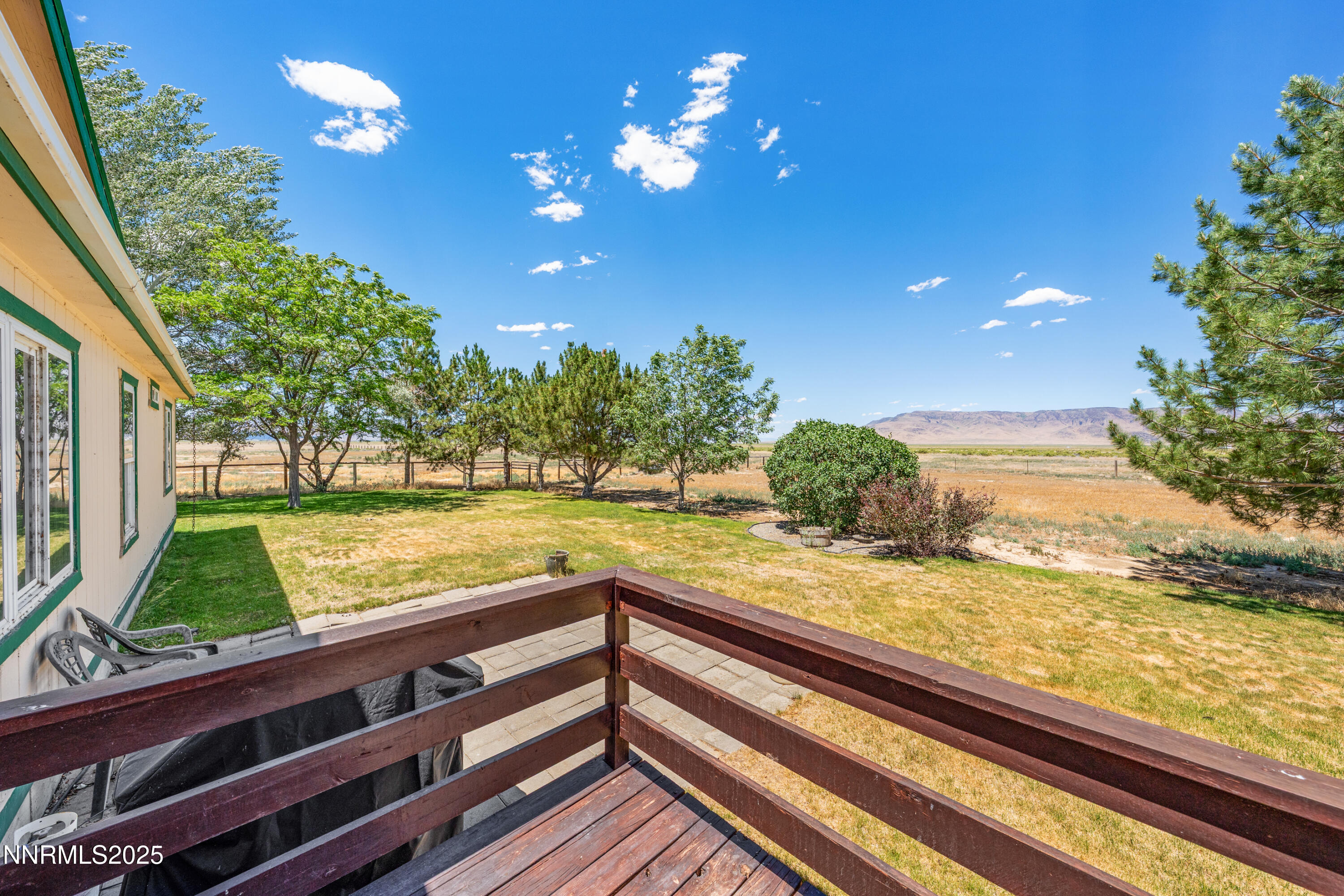 1000 Skyline Boulevard