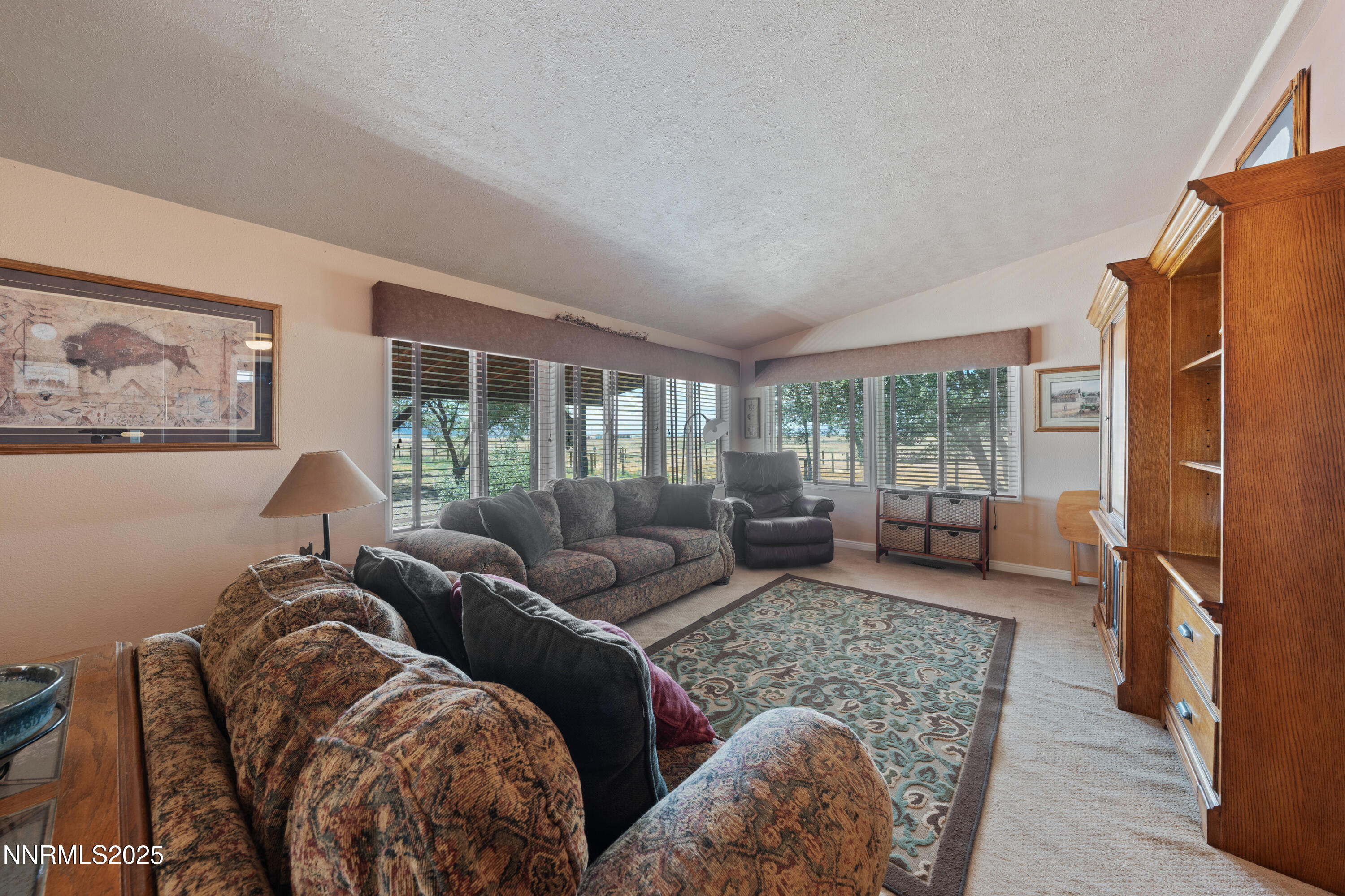 1000 Skyline Boulevard