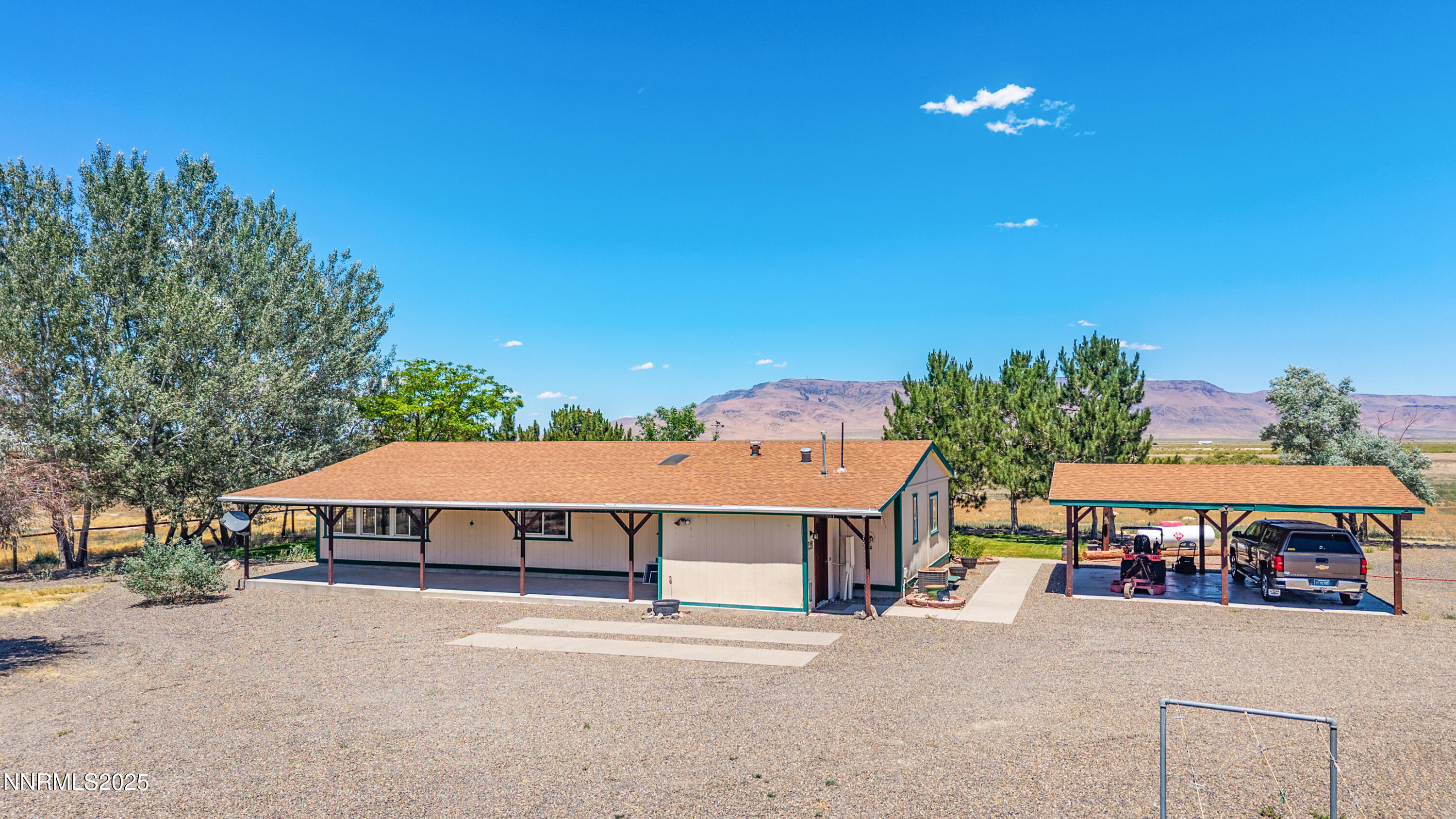 1000 Skyline Boulevard