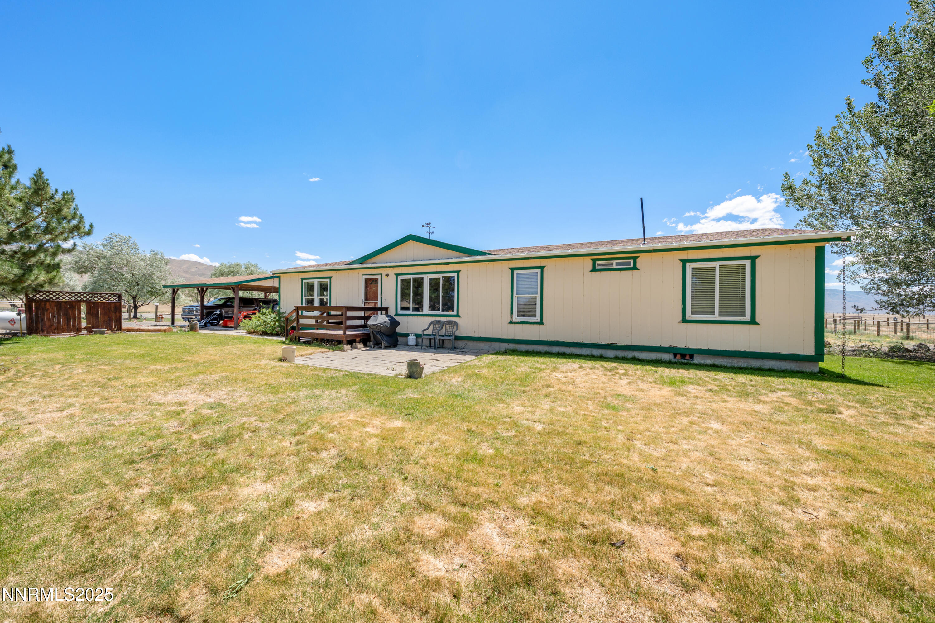 1000 Skyline Boulevard