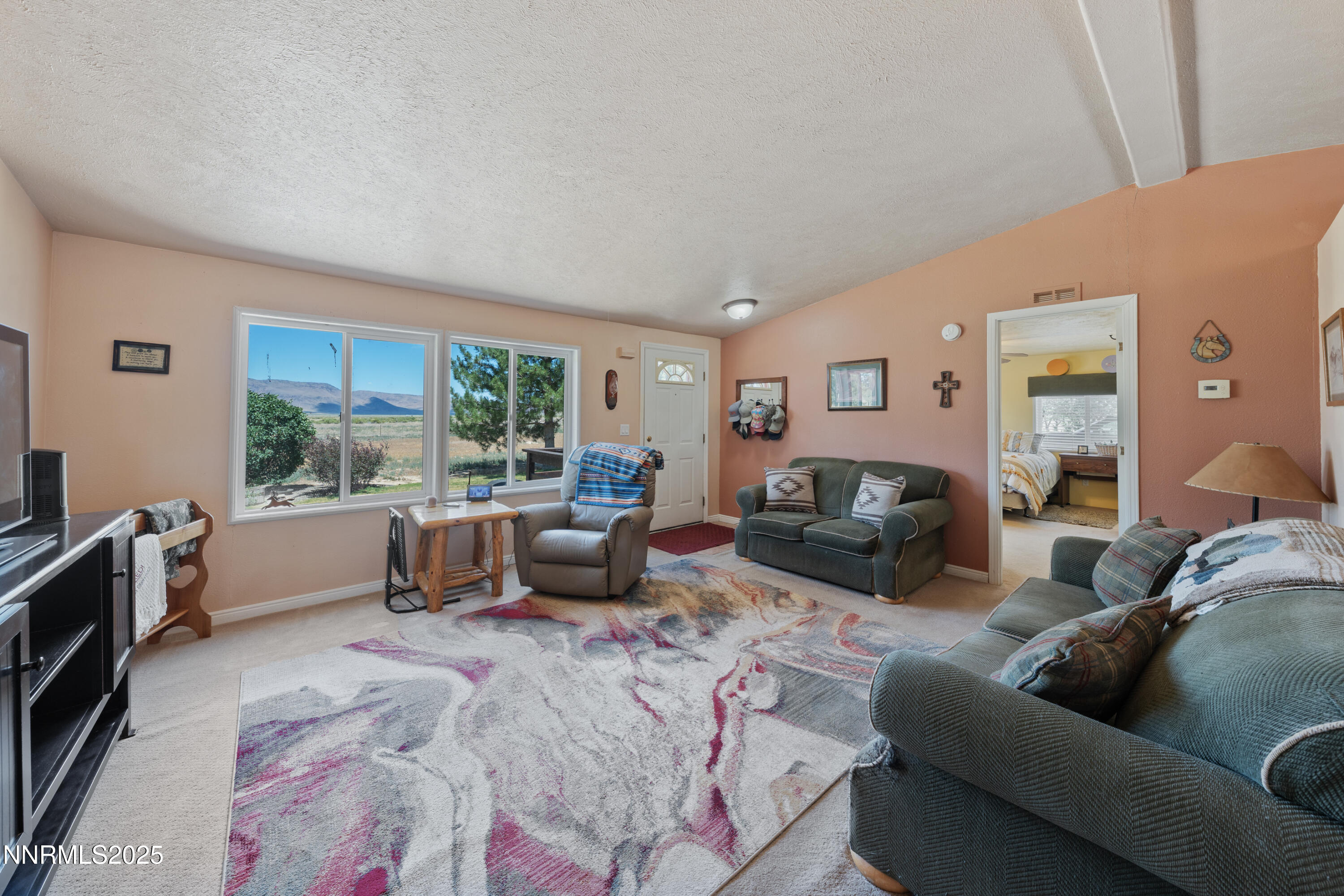 1000 Skyline Boulevard