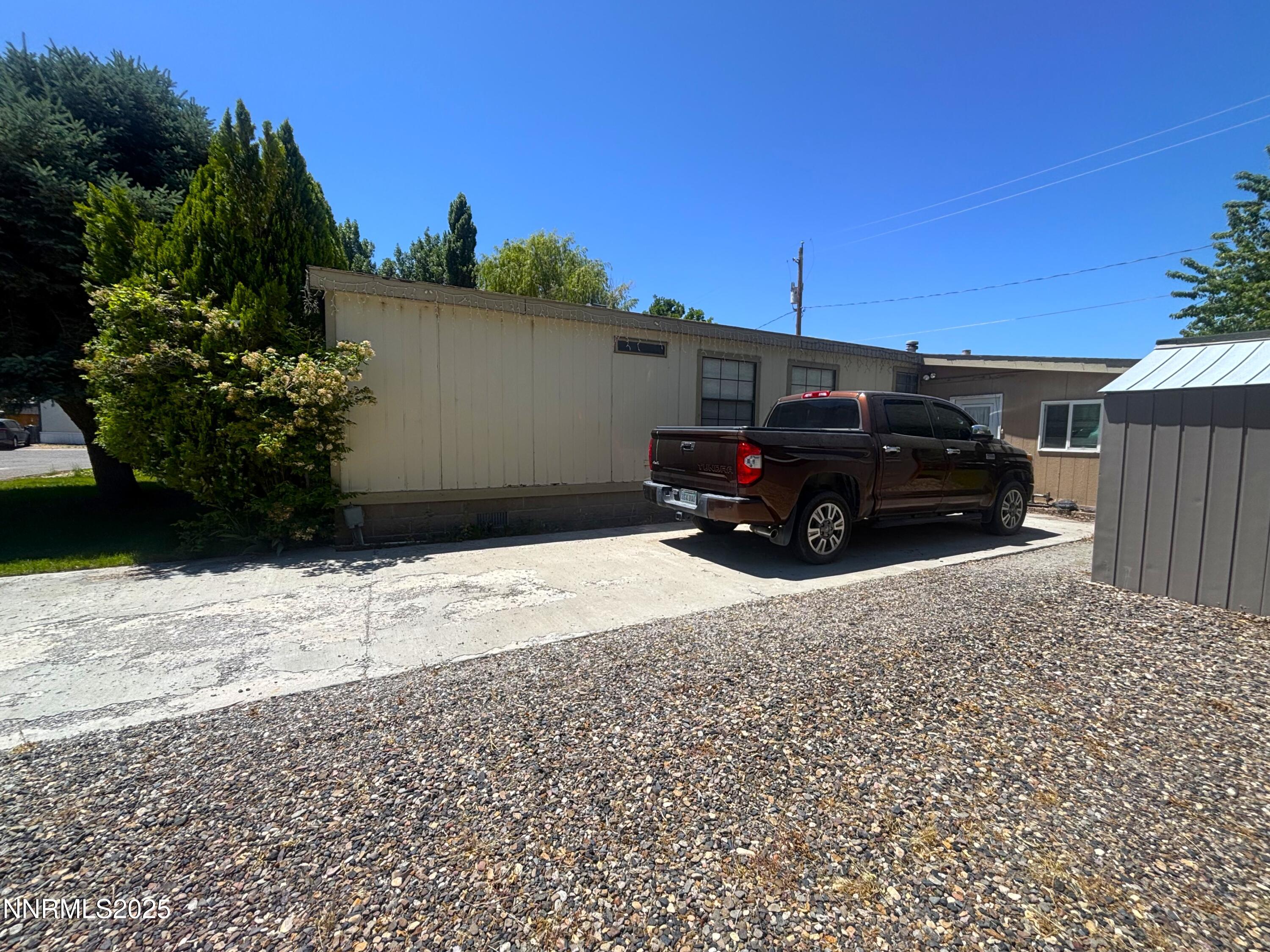 218 & 220 Middlegate Drive
