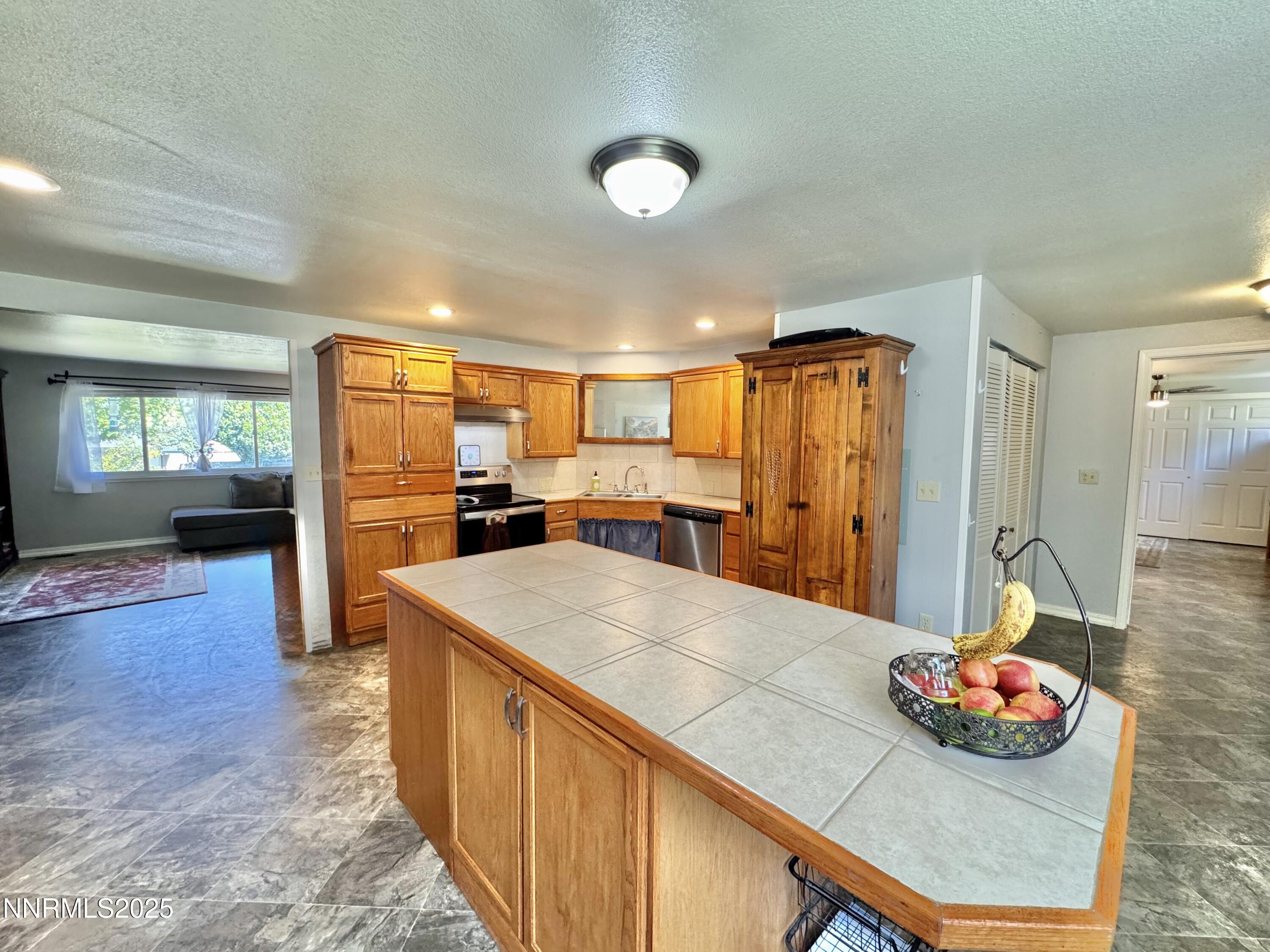 240 Circle Drive, Winnemucca