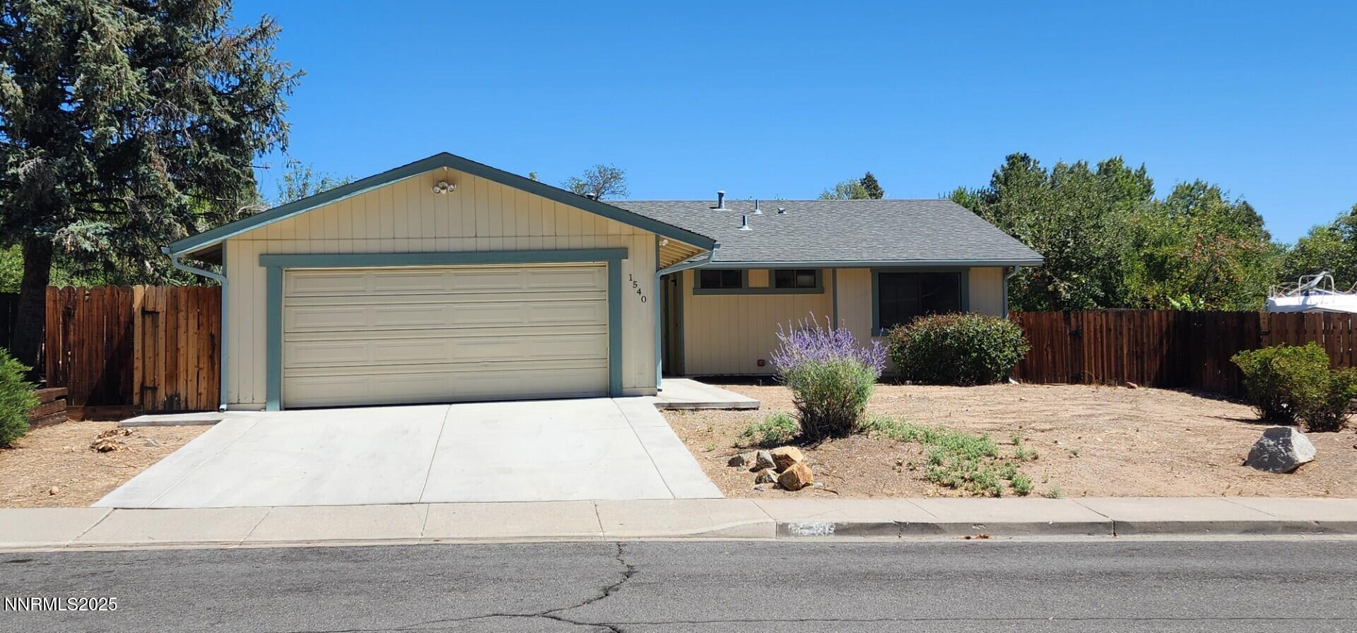 1540 King Edward Drive