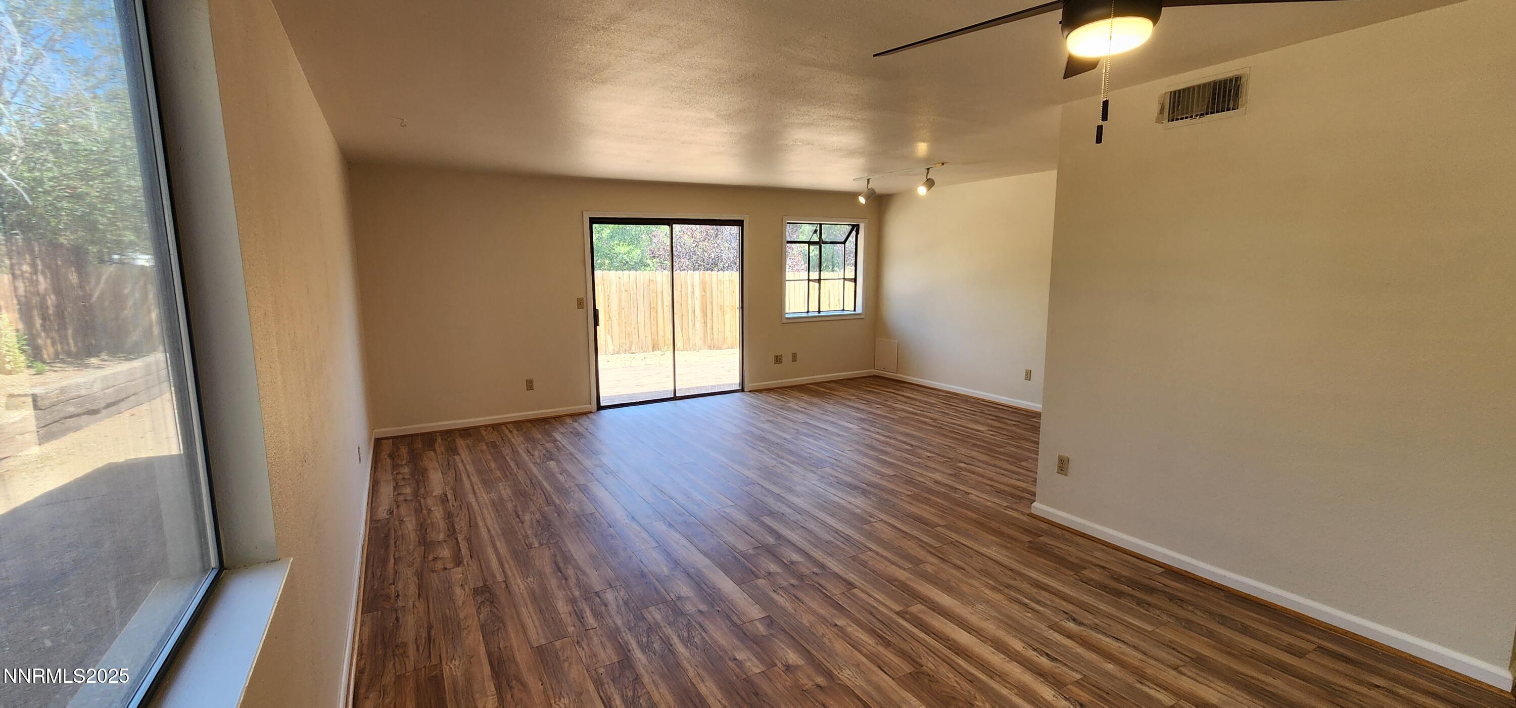 1540 King Edward Drive