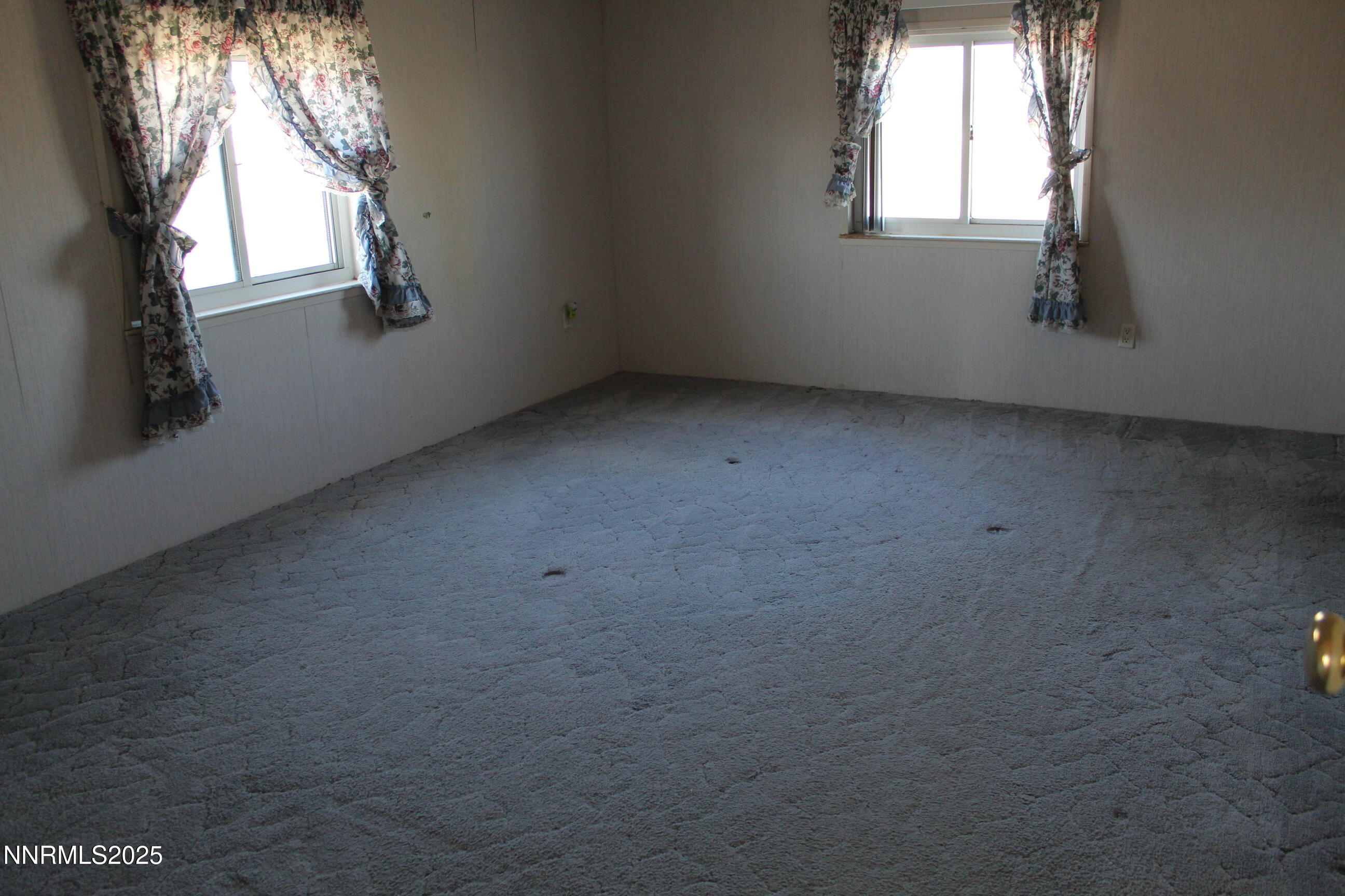 445 E Fifth Street 1