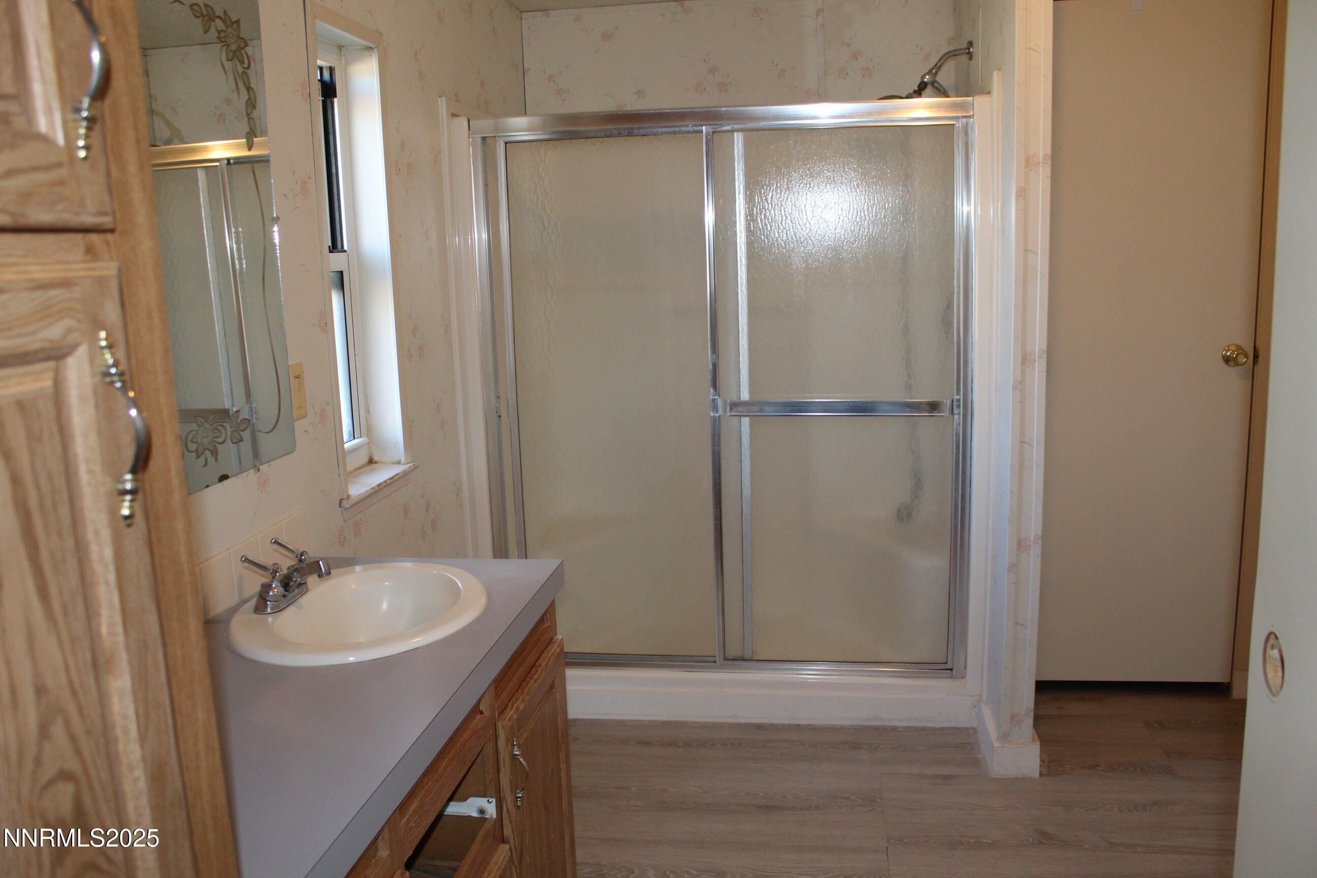 445 E Fifth Street 1