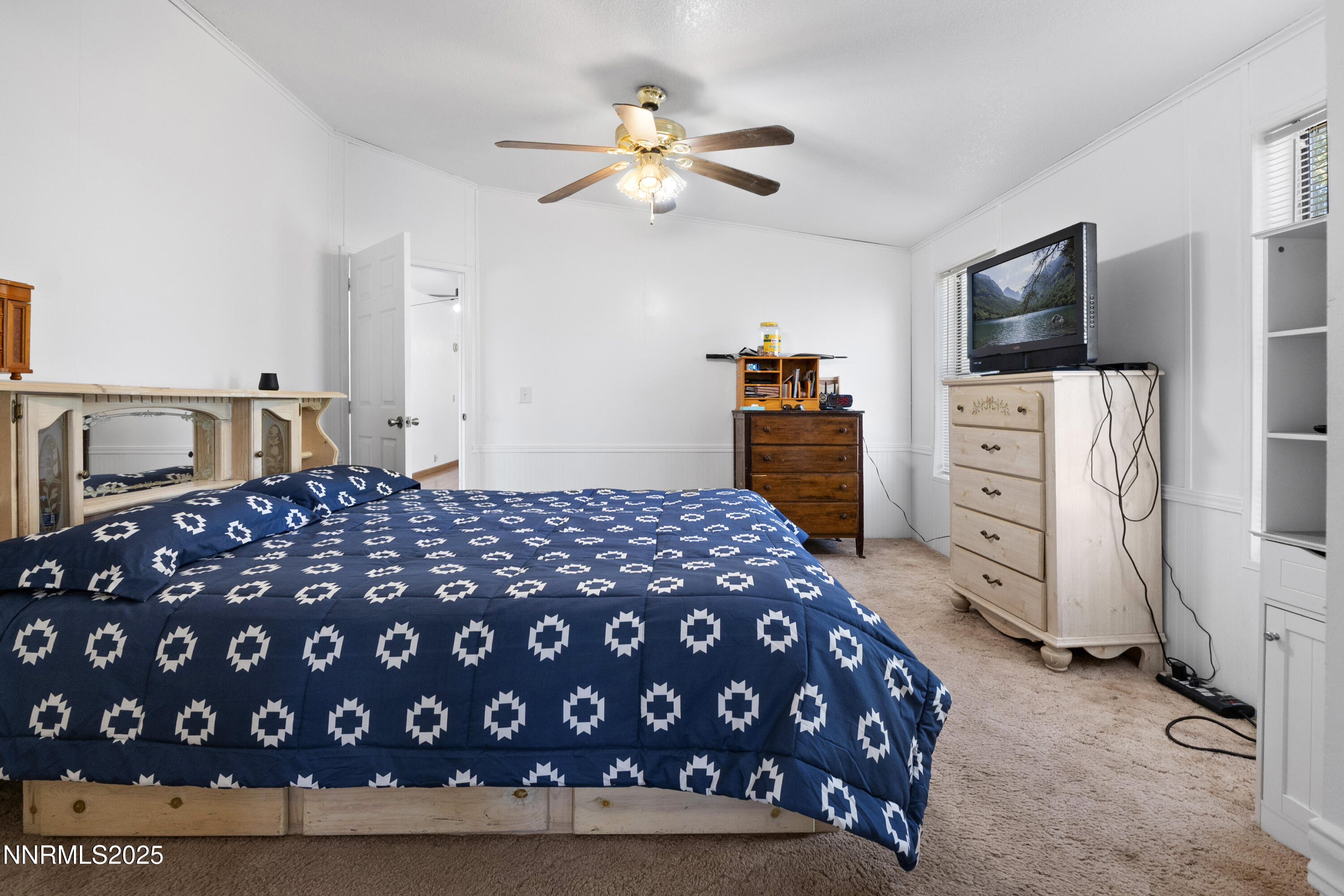 4710 Crosswind Avenue