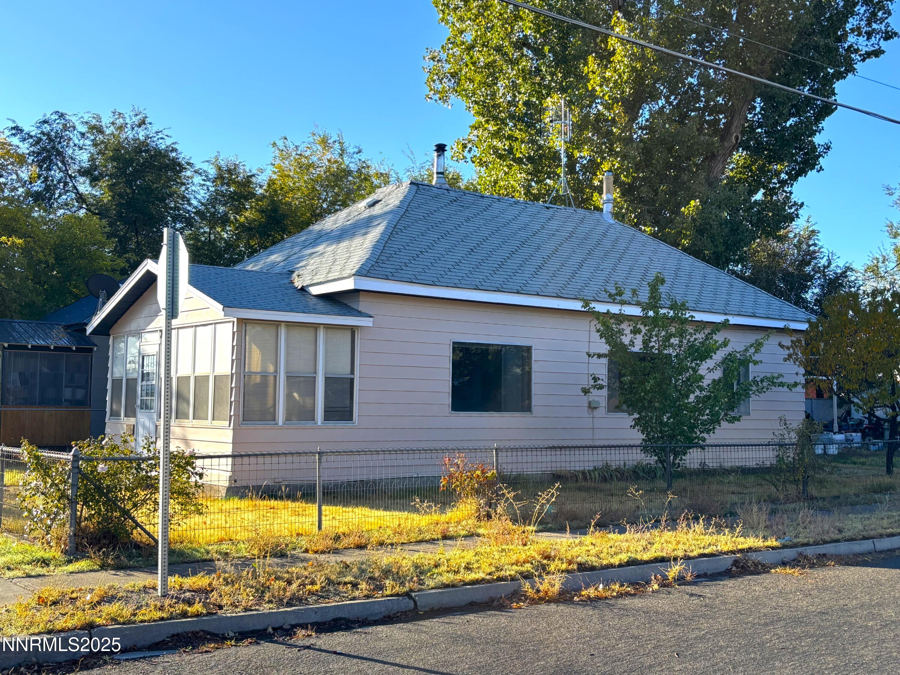 196 W 2nd Street, Battle Mountain