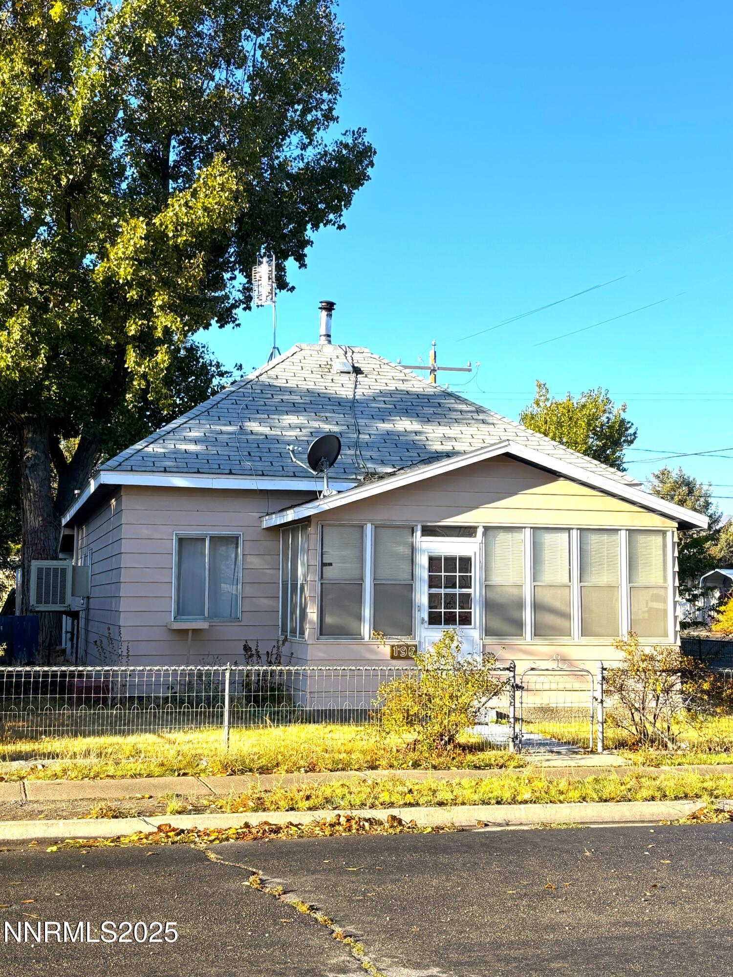 196 W 2nd Street, Battle Mountain